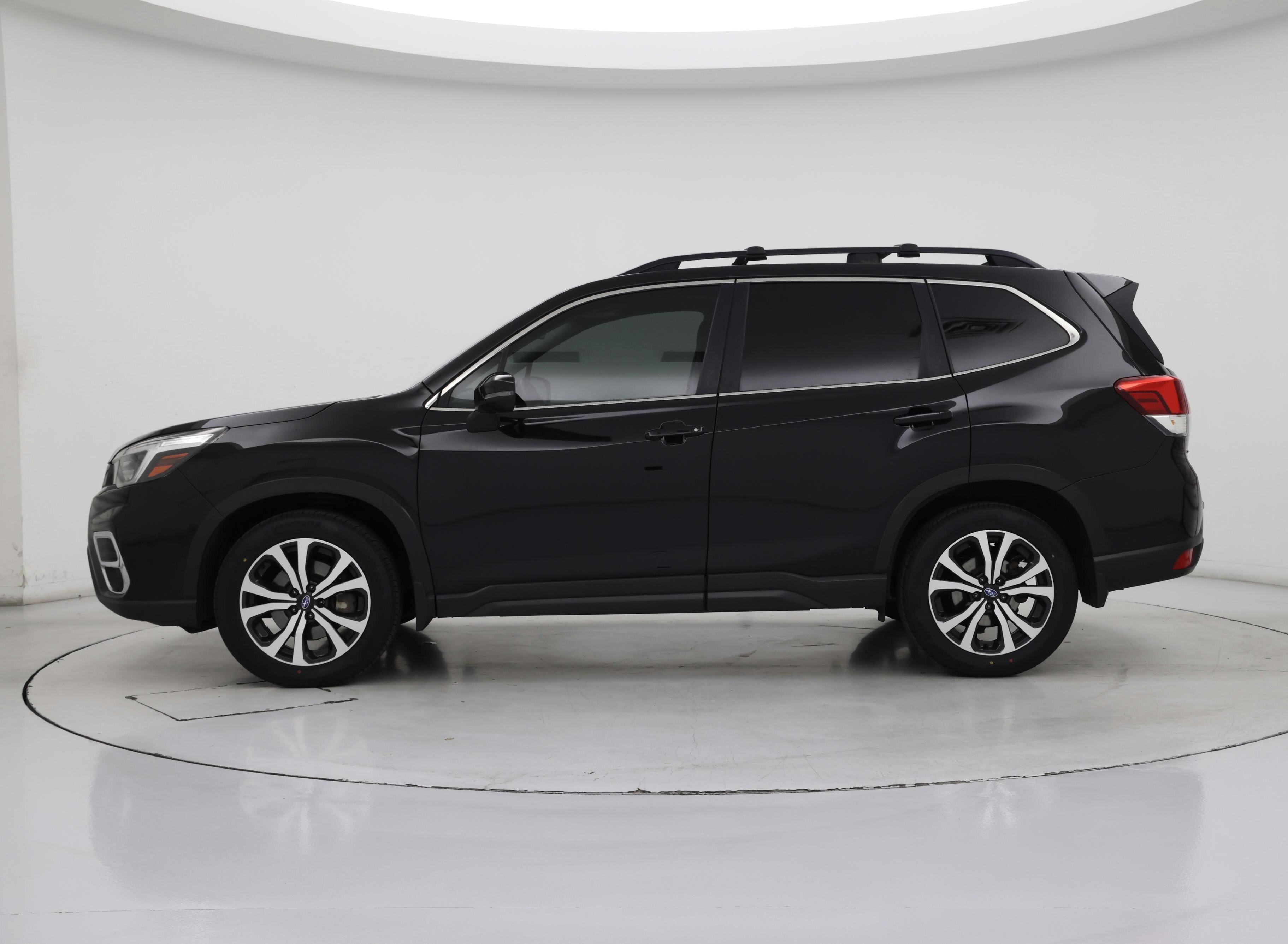 Thumbnail: 2021 Subaru Forester - 3