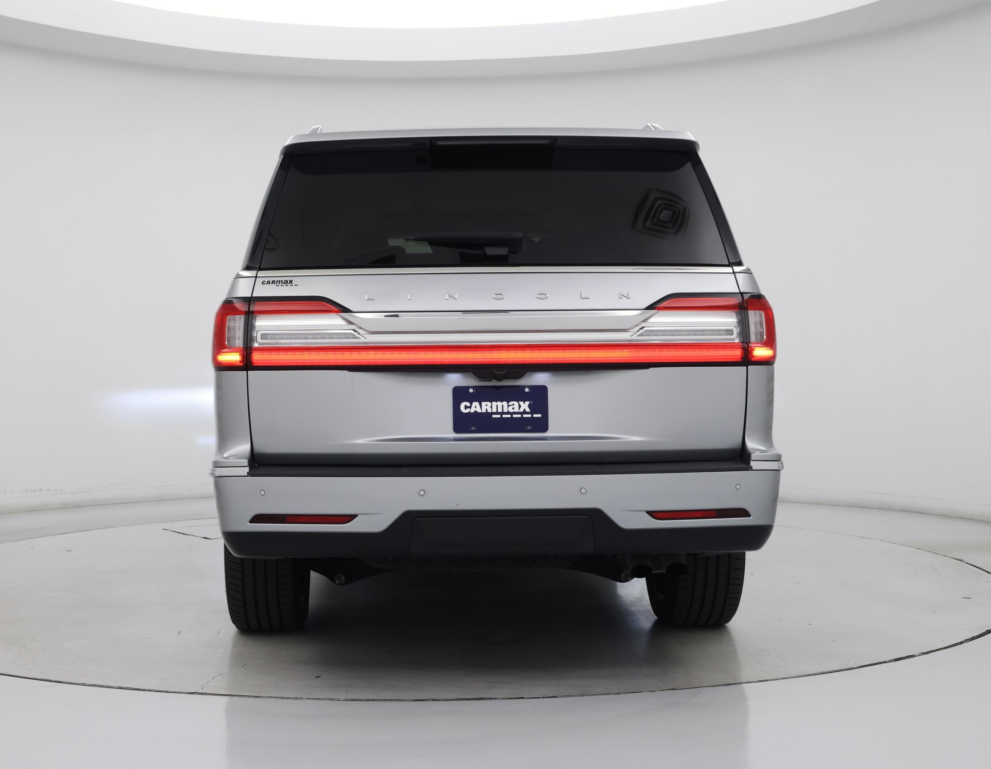 Thumbnail: 2020 Lincoln Navigator L - 6