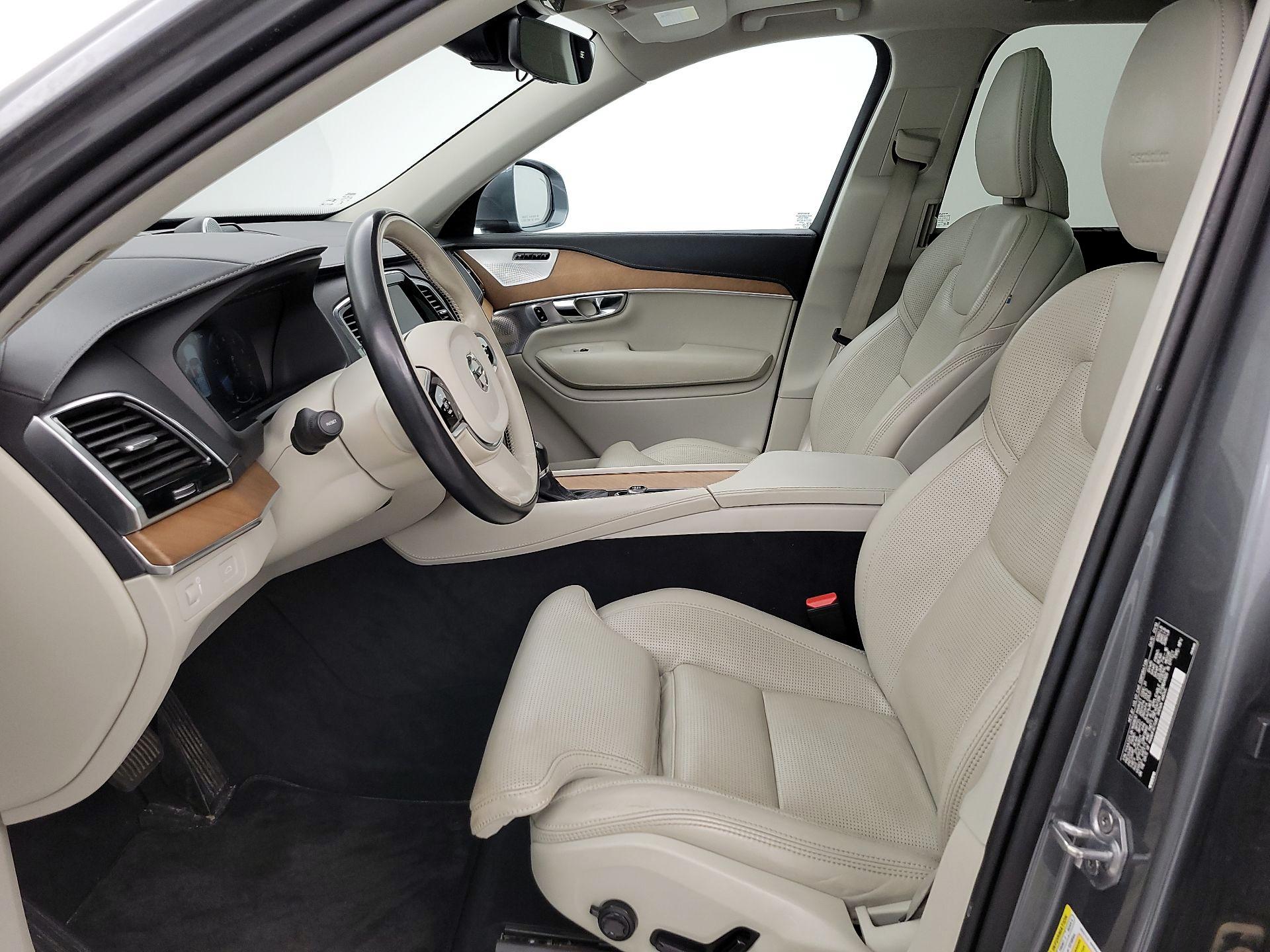 Thumbnail: 2019 Volvo XC90 - 11