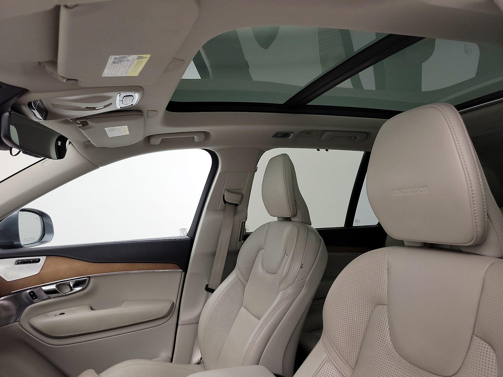 Thumbnail: 2019 Volvo XC90 - 20