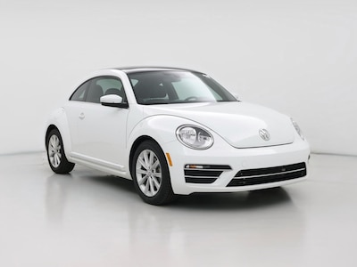 White 2019 Volkswagen Beetle SE