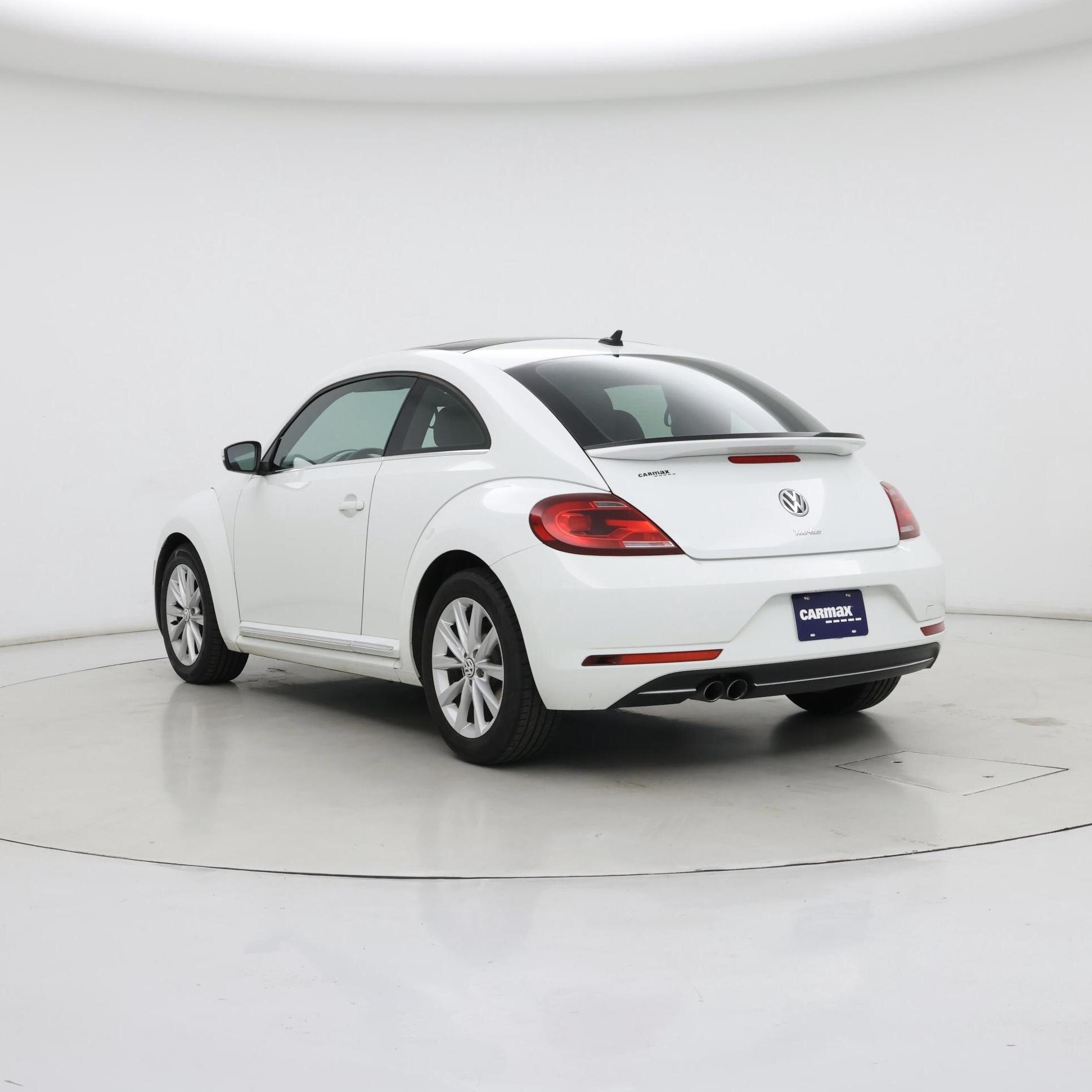 Thumbnail: 2019 Volkswagen Beetle - 2