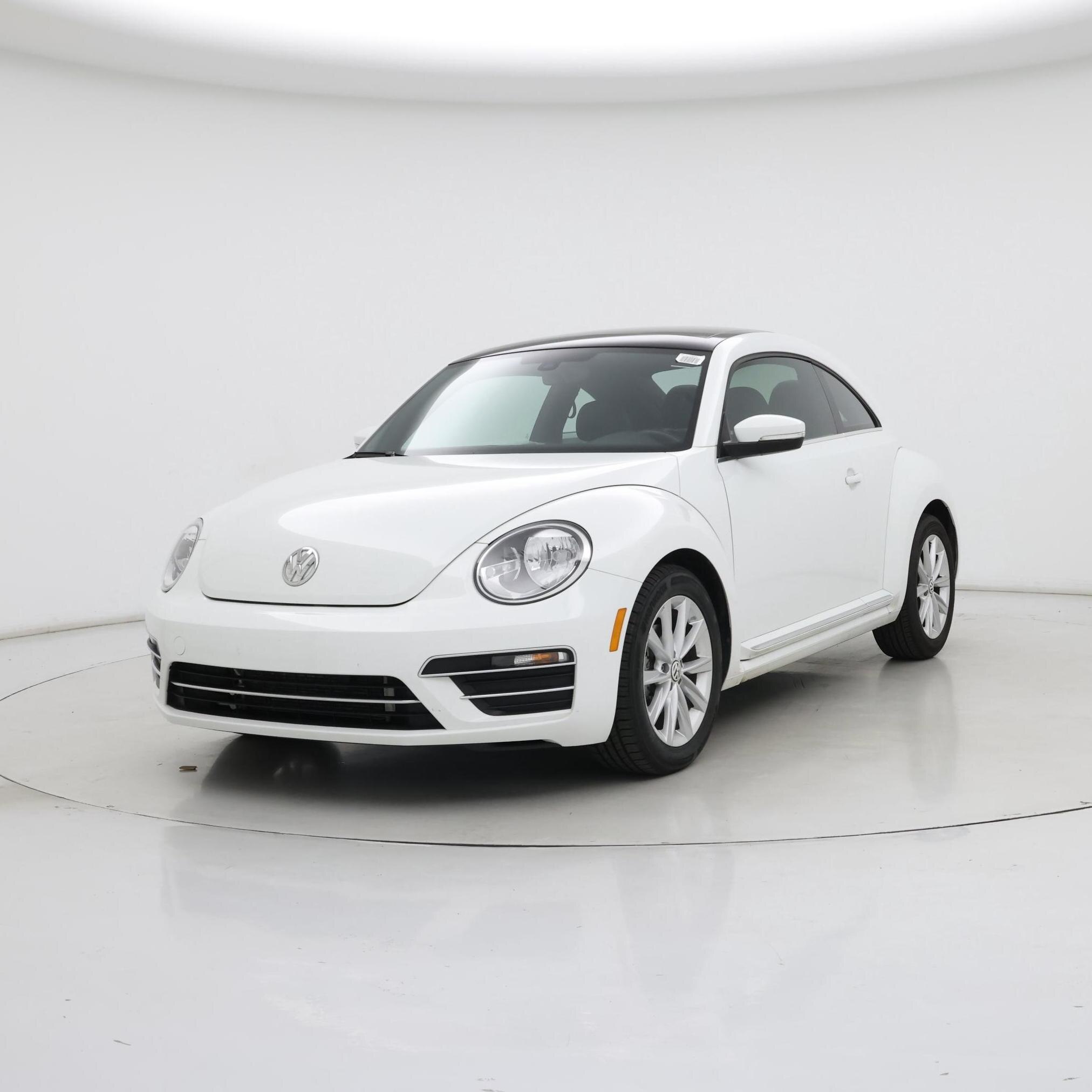 Thumbnail: 2019 Volkswagen Beetle - 4