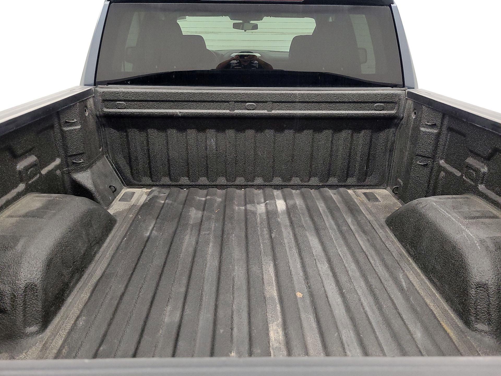 Thumbnail: 2021 Chevrolet Silverado 1500 - 20