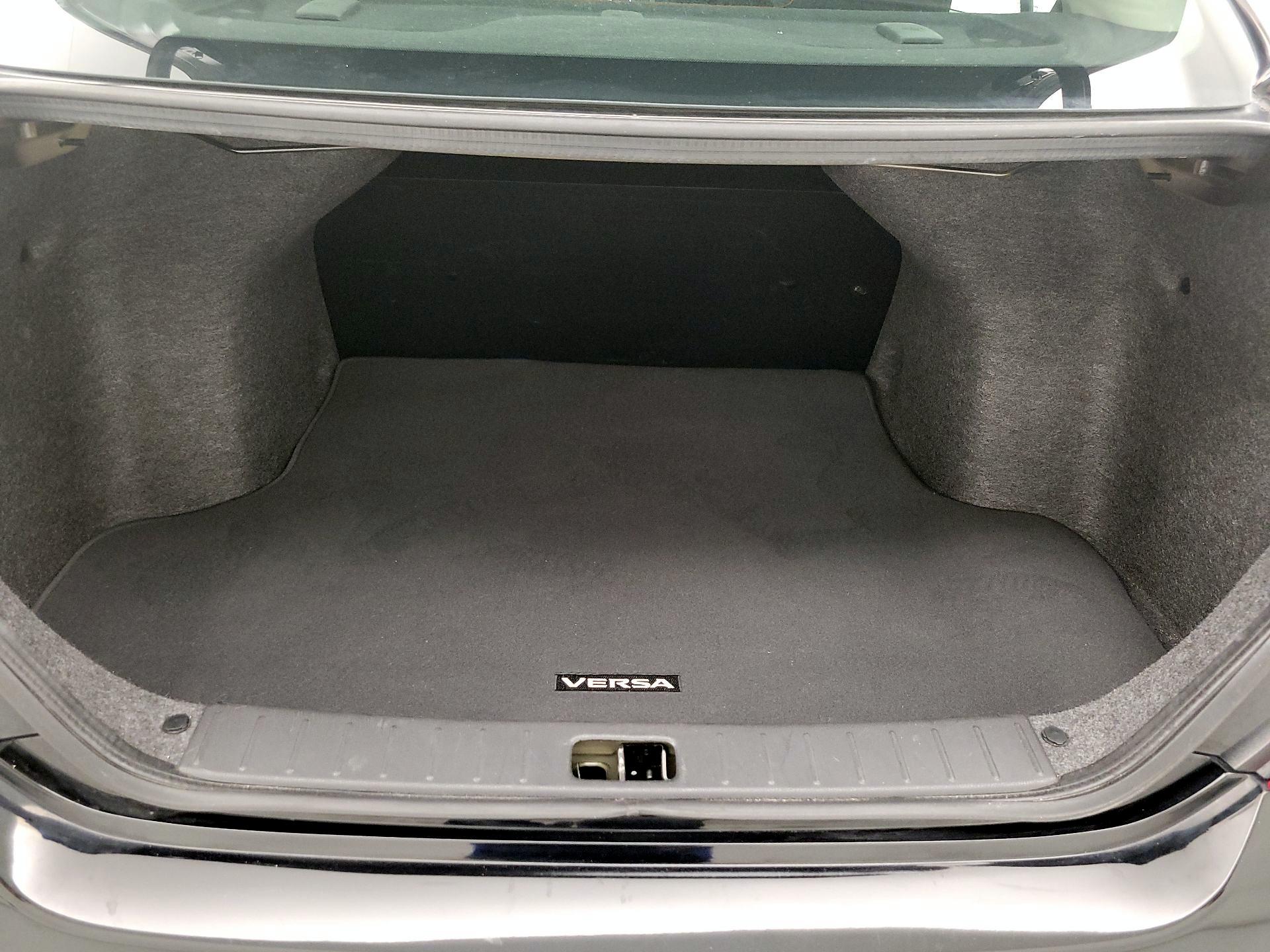 Thumbnail: 2019 Nissan Versa - 20