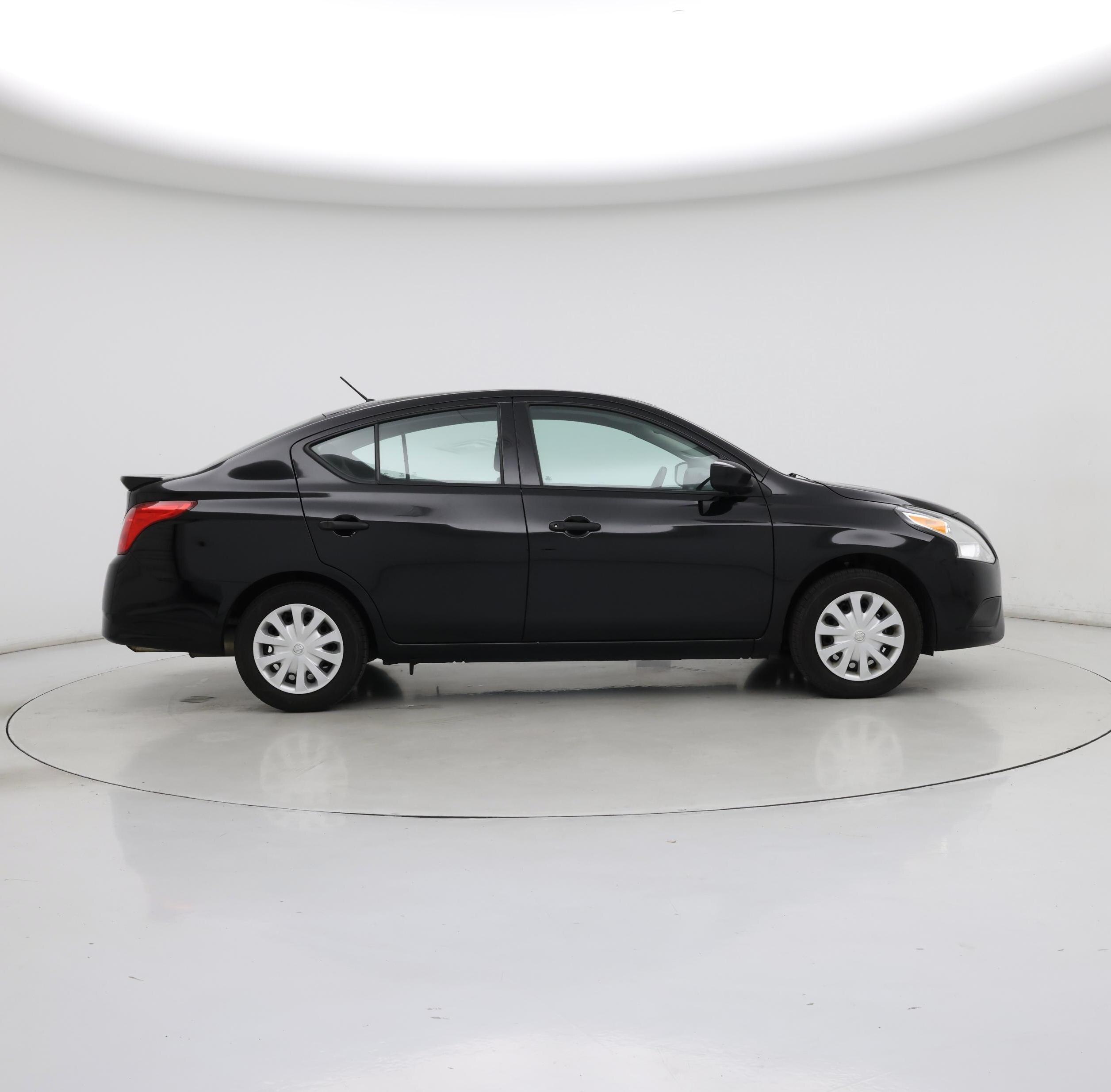 Thumbnail: 2019 Nissan Versa - 7