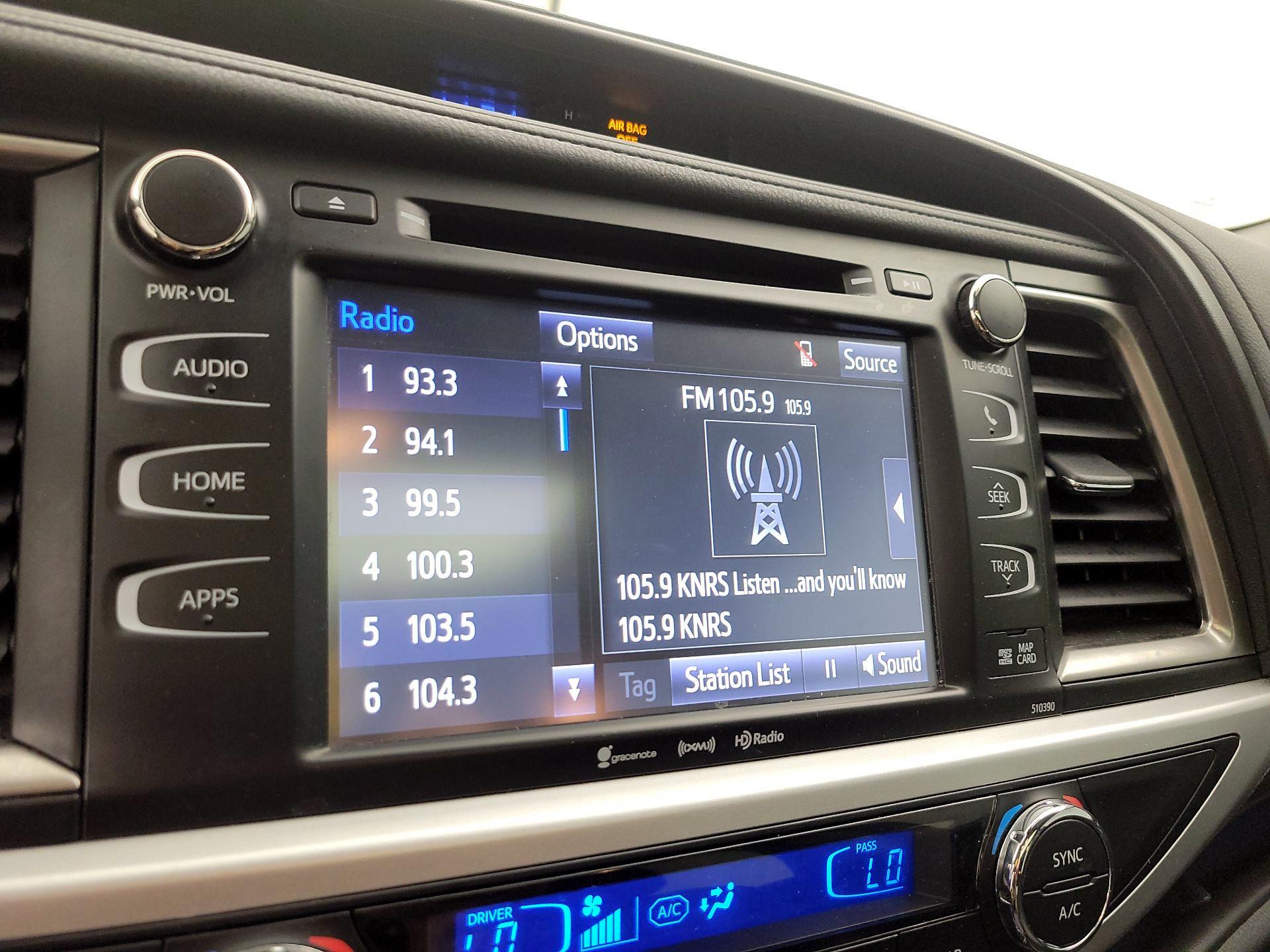 Thumbnail: 2019 Toyota Highlander - 16