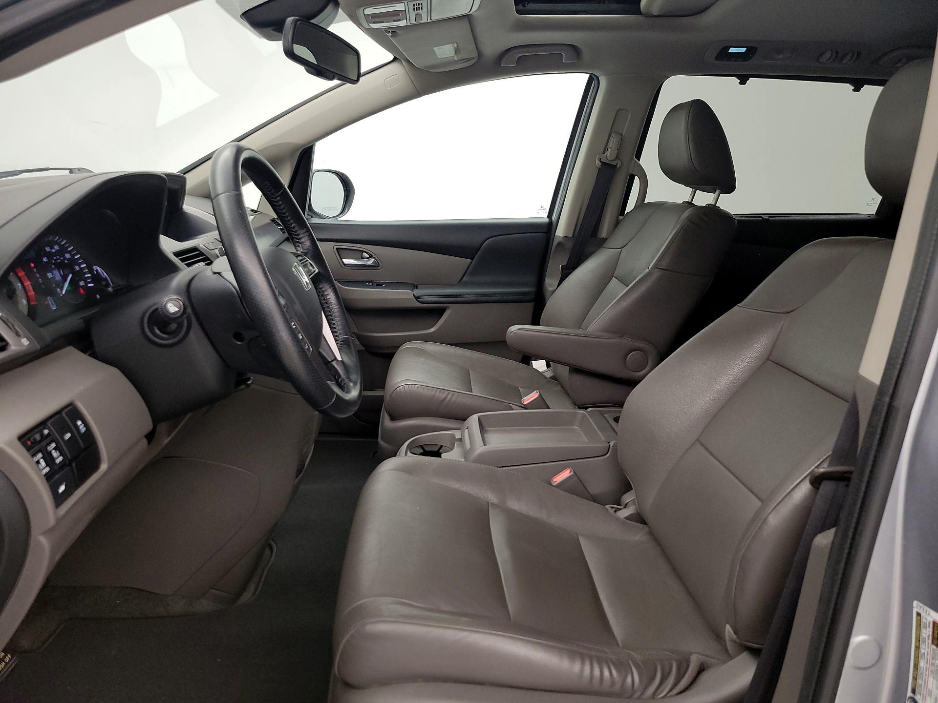 Thumbnail: 2017 Honda Odyssey - 11