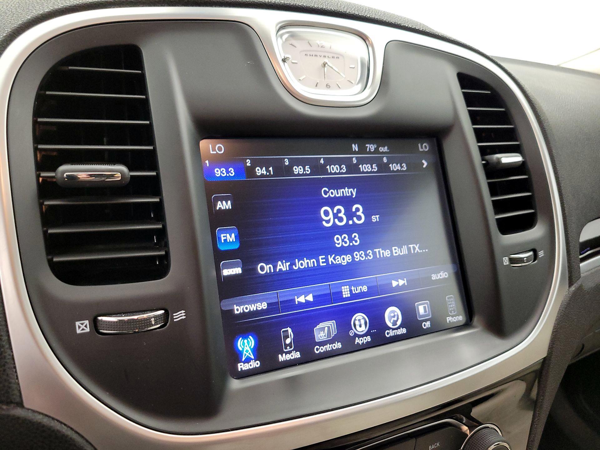 Thumbnail: 2015 Chrysler 300 - 15