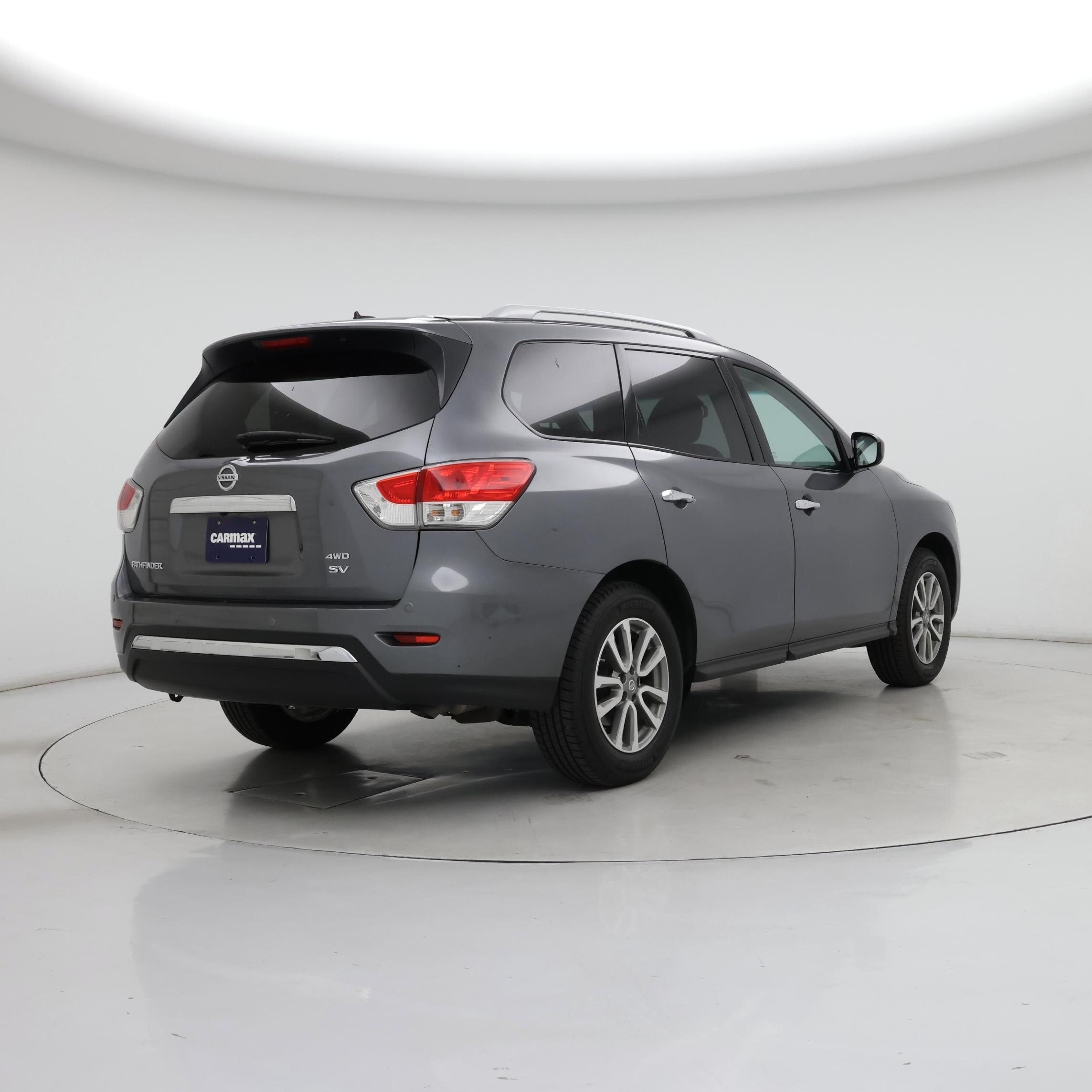 Thumbnail: 2015 Nissan Pathfinder - 8