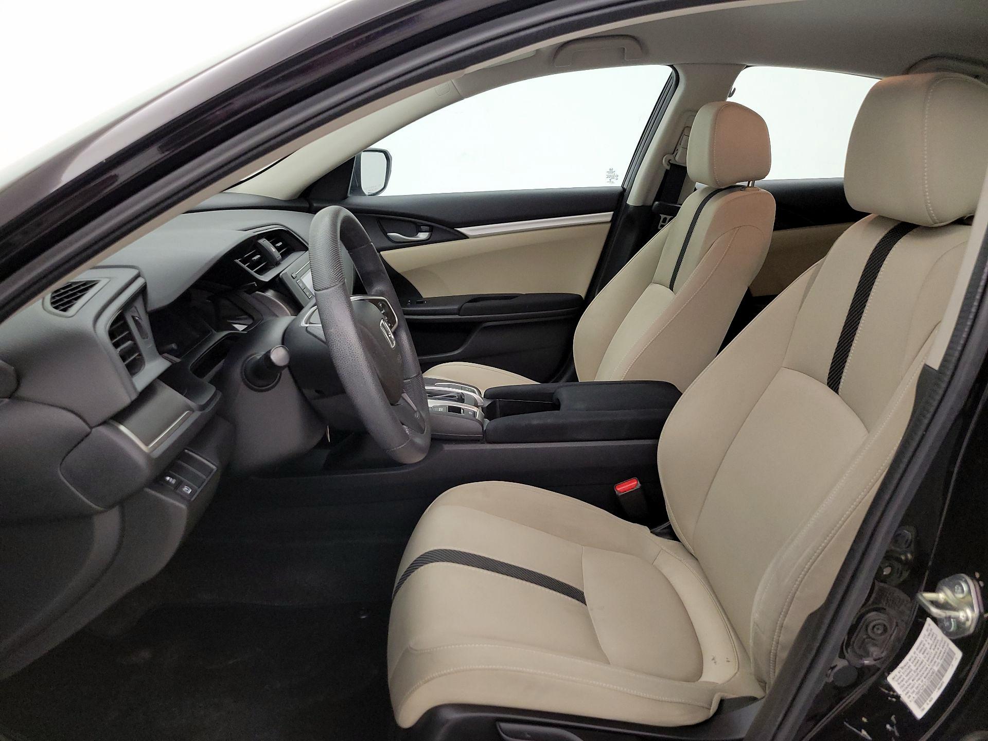Thumbnail: 2016 Honda Civic - 11