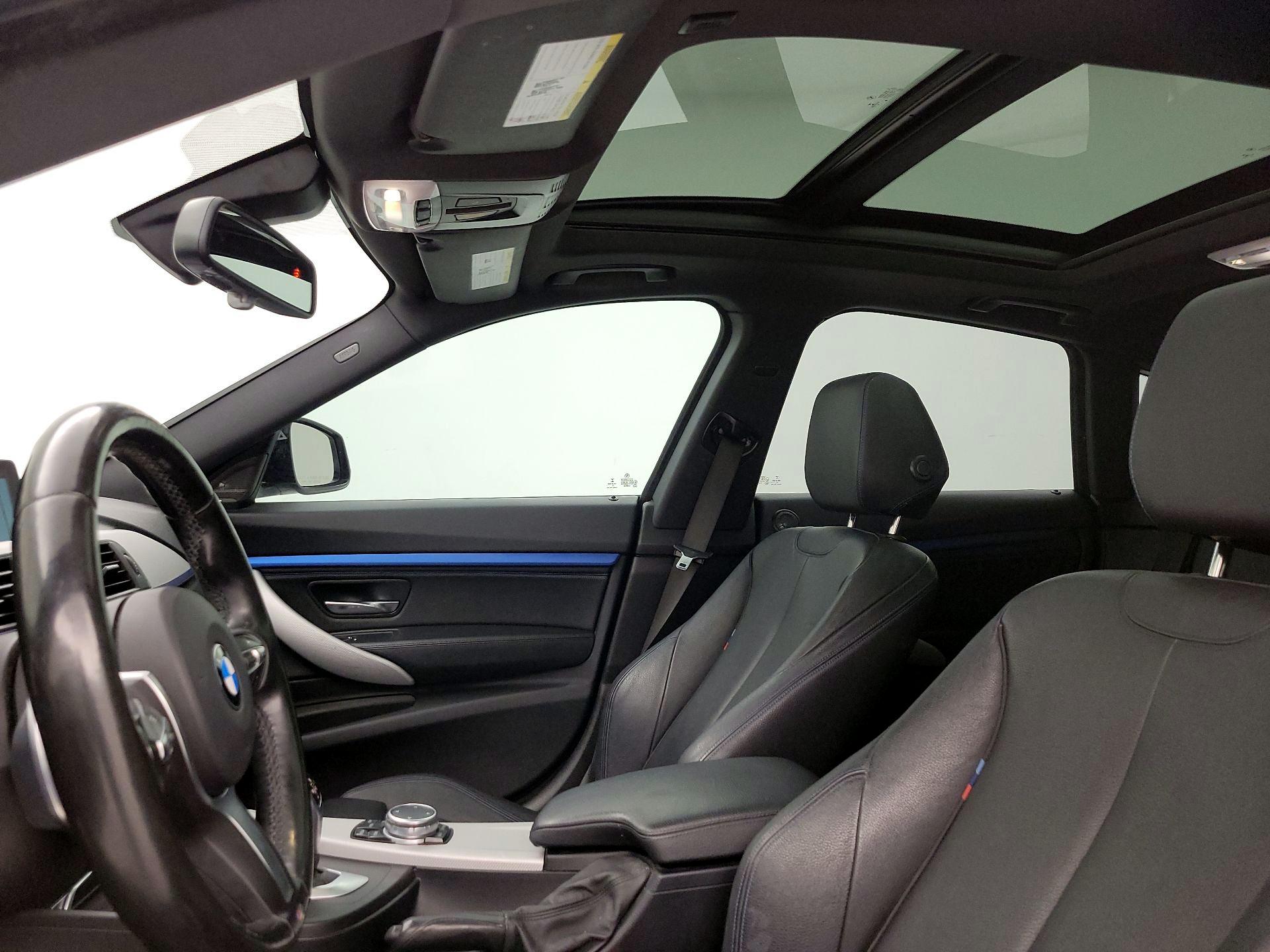Thumbnail: 2017 BMW 3 Series - 20