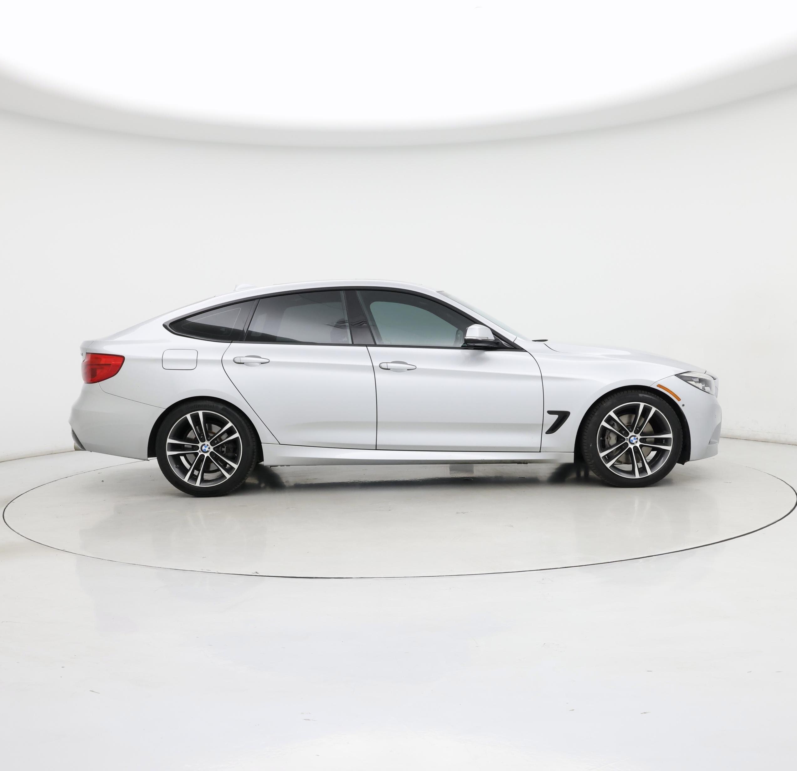 Thumbnail: 2017 BMW 3 Series - 7