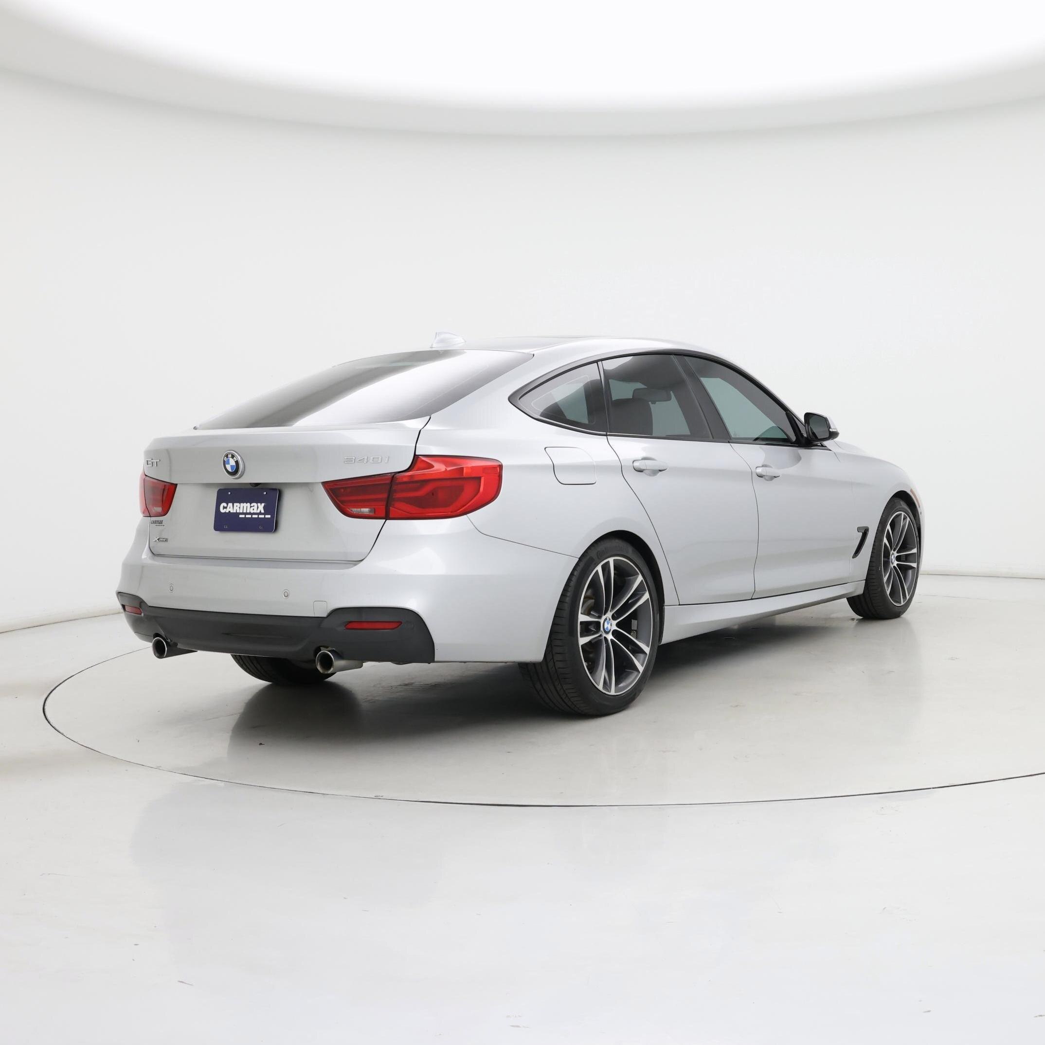 Thumbnail: 2017 BMW 3 Series - 8