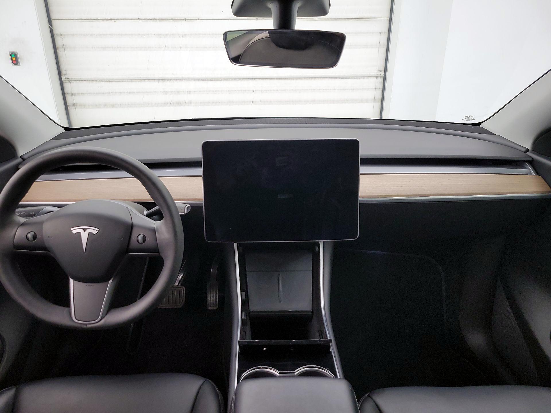 Thumbnail: 2021 Tesla Model Y - 9