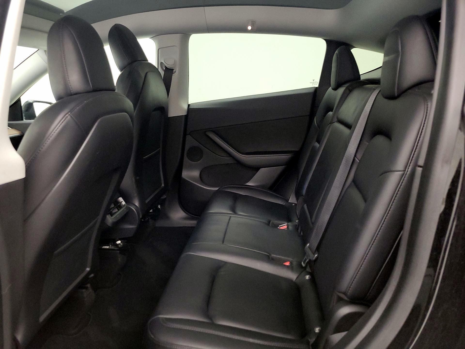 Thumbnail: 2021 Tesla Model Y - 19