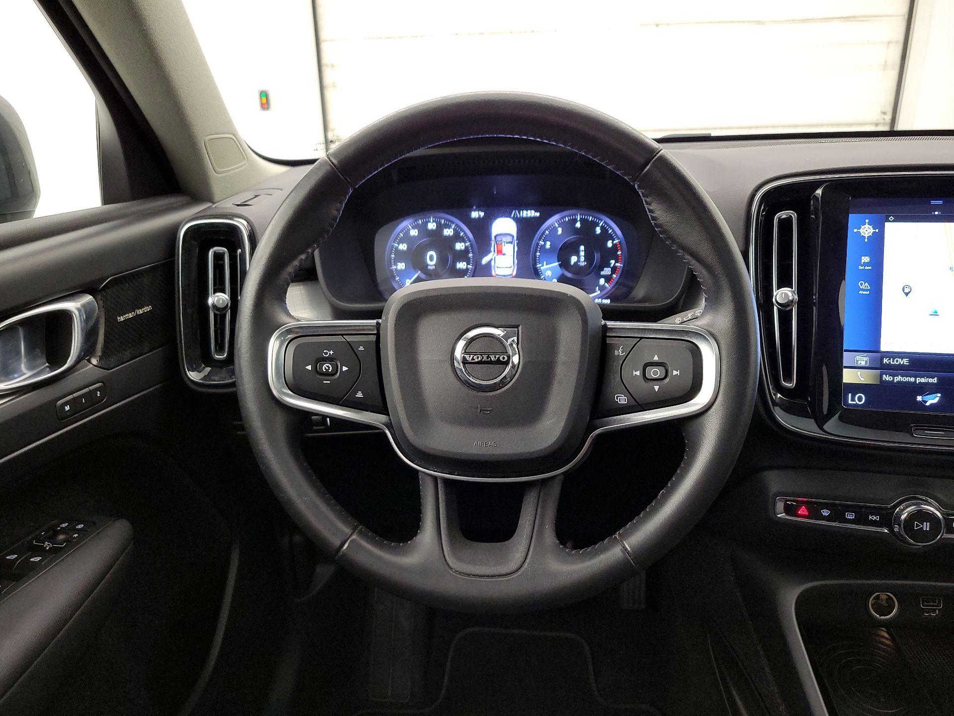 Thumbnail: 2019 Volvo XC40 - 10