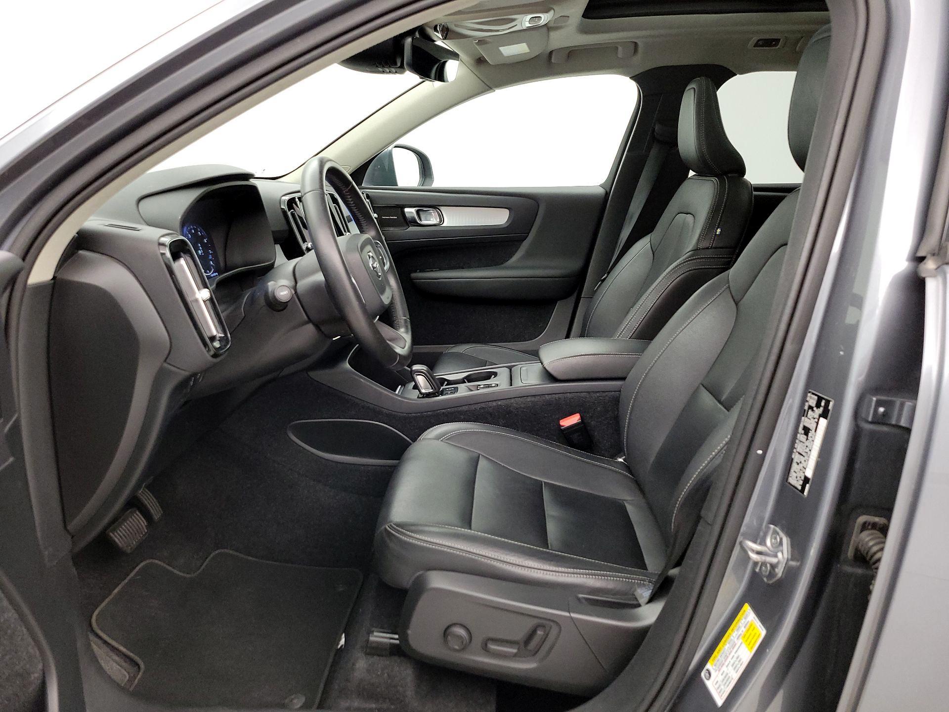 Thumbnail: 2019 Volvo XC40 - 11