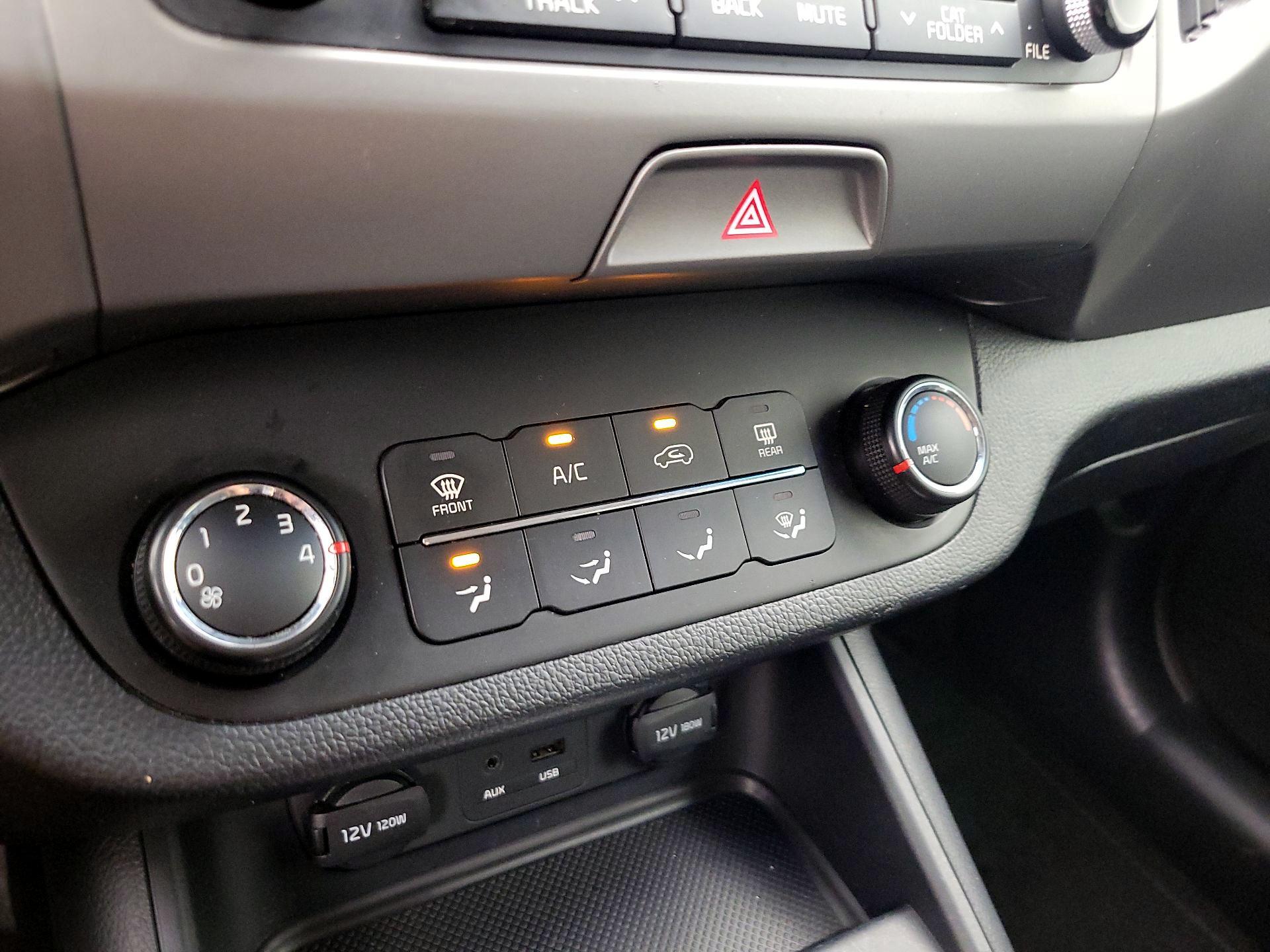 Thumbnail: 2014 Kia Sportage - 15