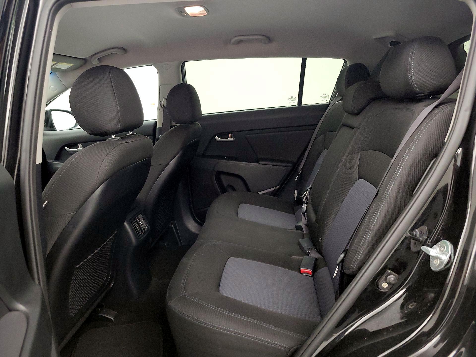 Thumbnail: 2014 Kia Sportage - 18