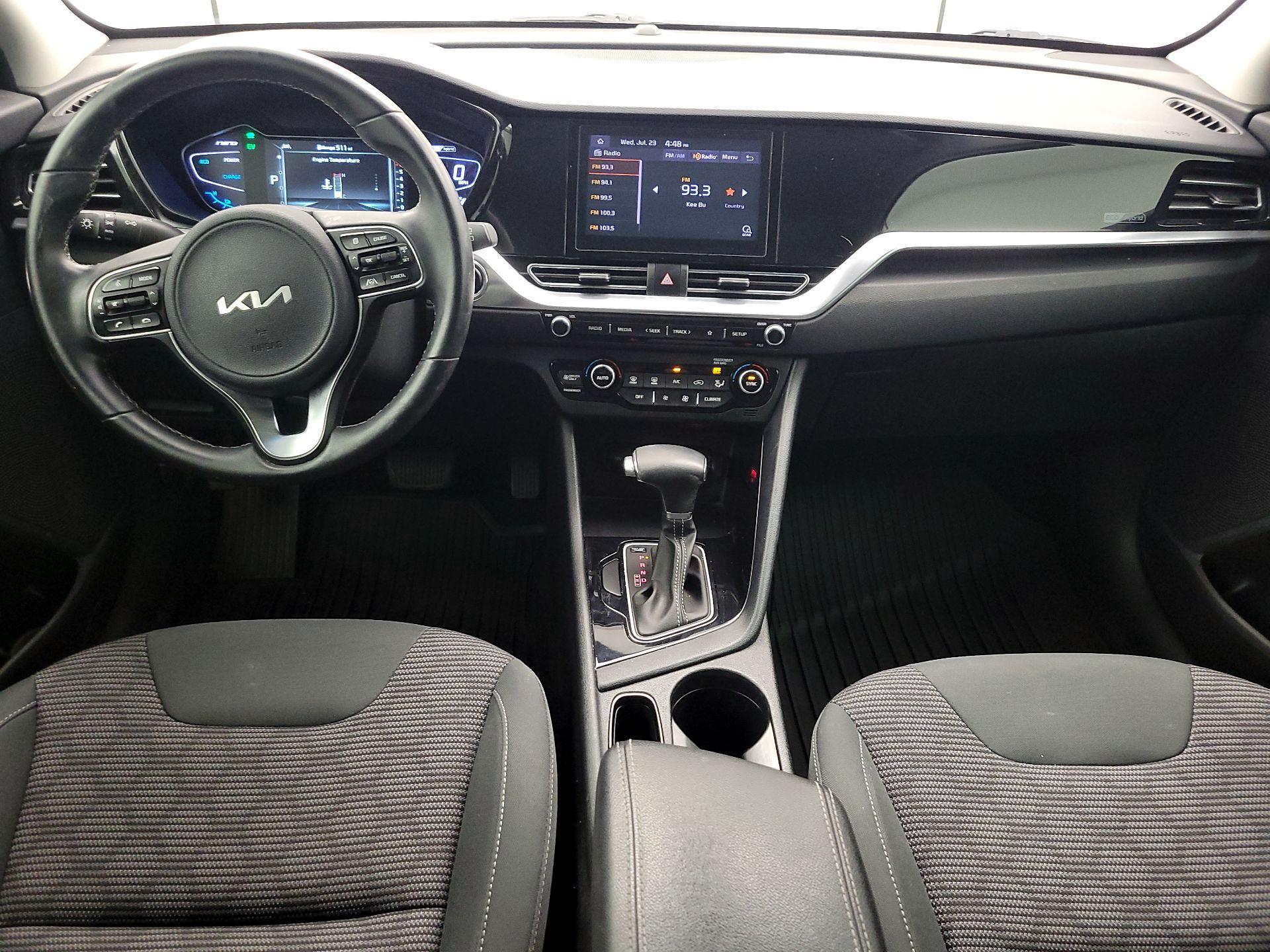 Thumbnail: 2022 Kia Niro - 9