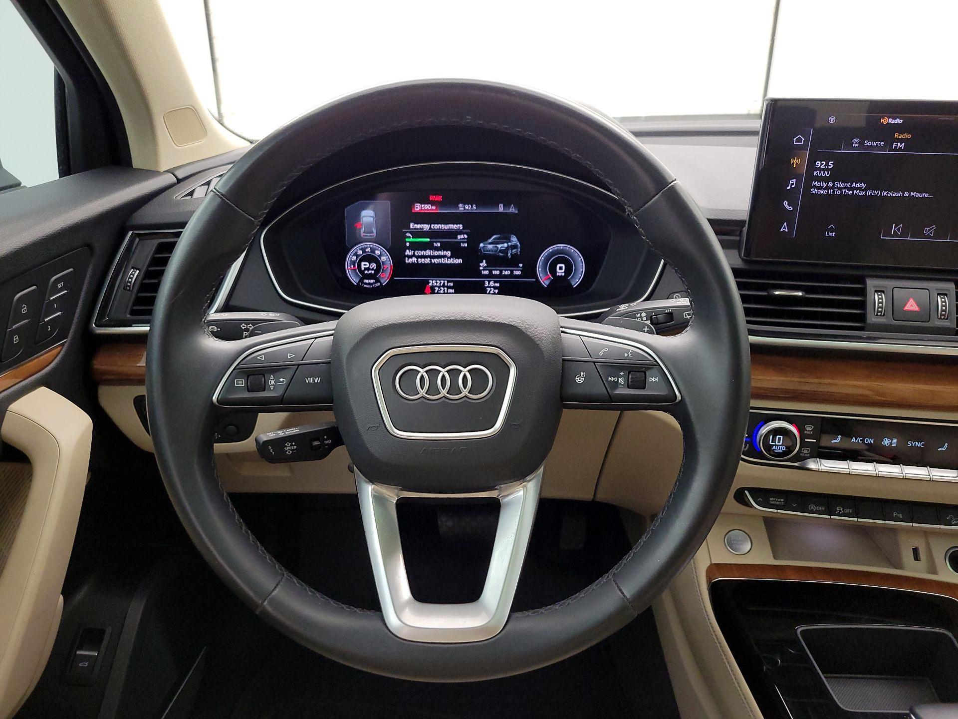 Thumbnail: 2021 Audi Q5 - 10