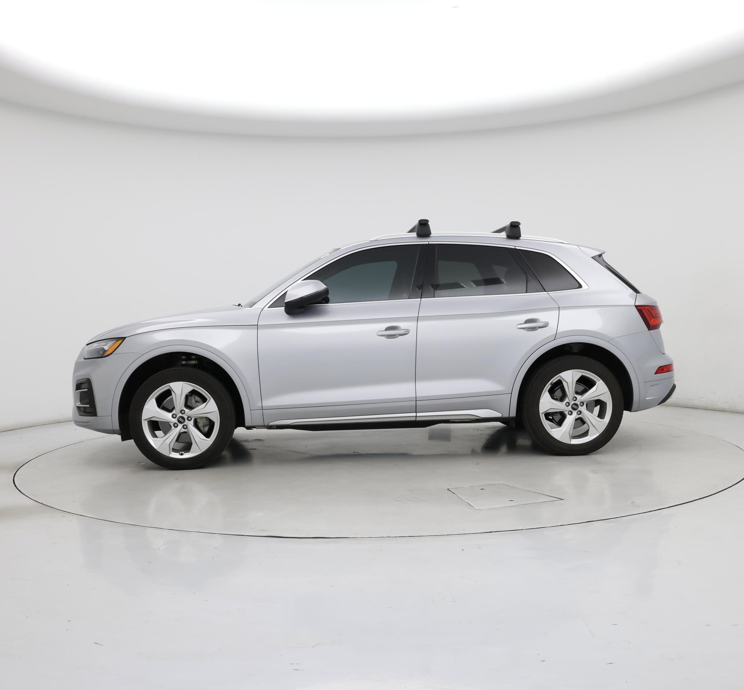 Thumbnail: 2021 Audi Q5 - 3