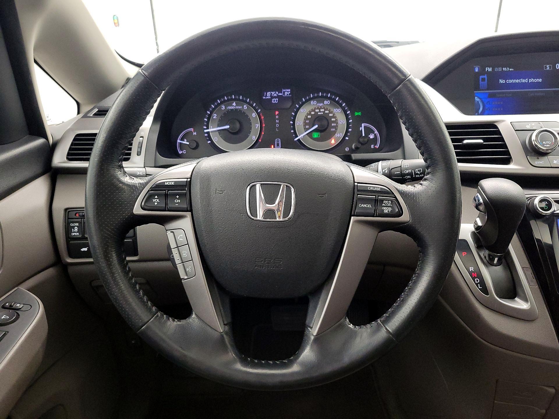 Thumbnail: 2016 Honda Odyssey - 10