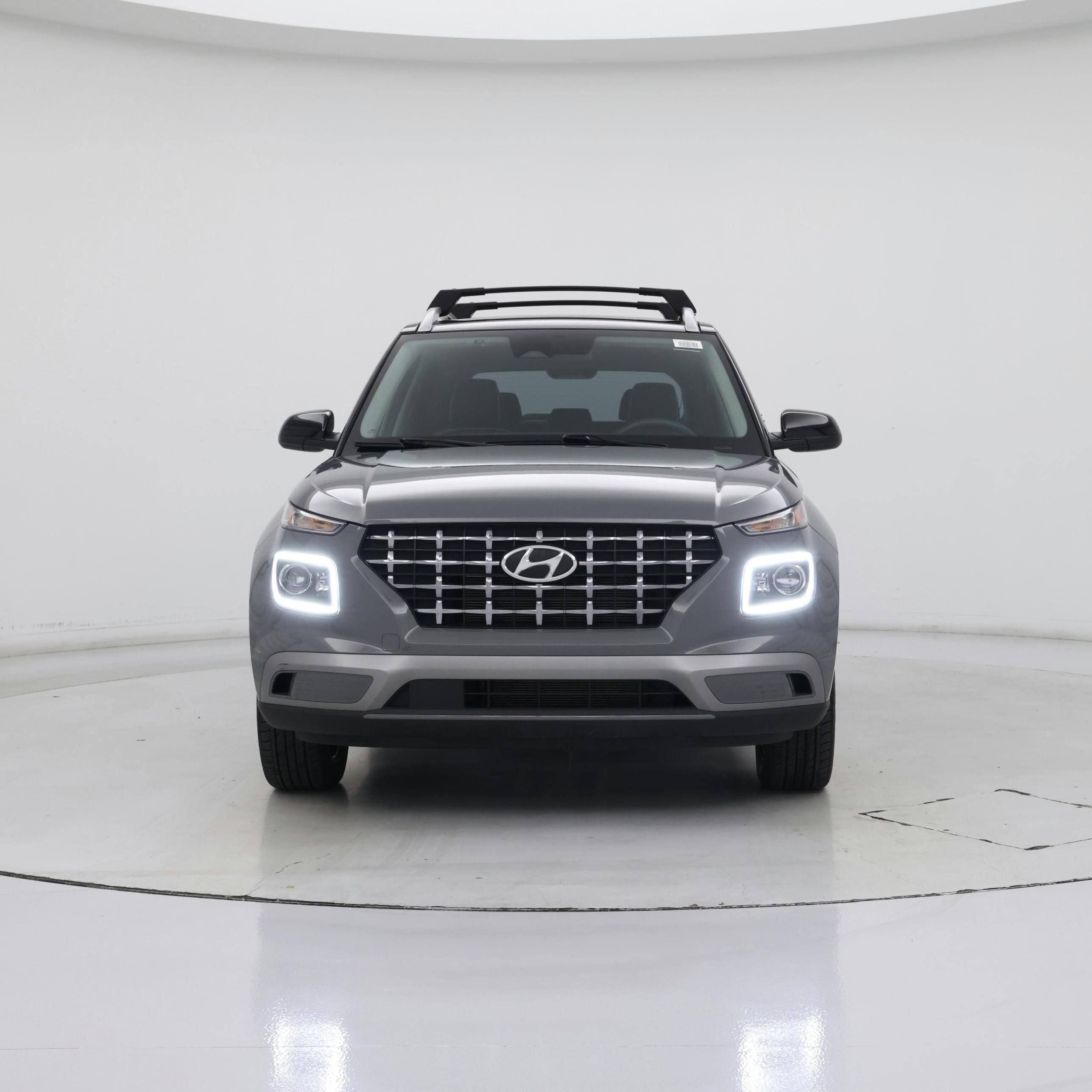 Thumbnail: 2023 Hyundai Venue - 5