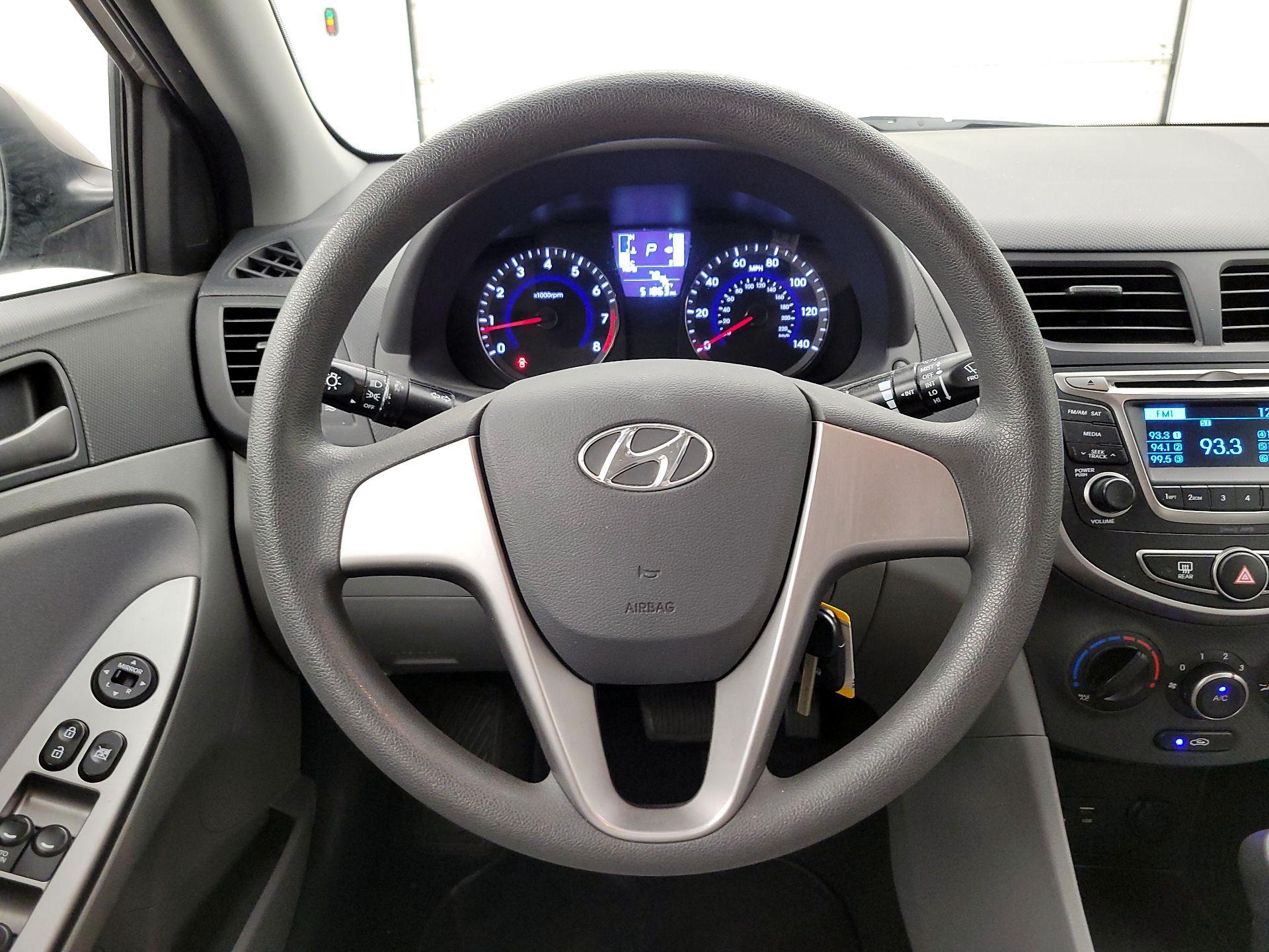 Thumbnail: 2017 Hyundai Accent - 10