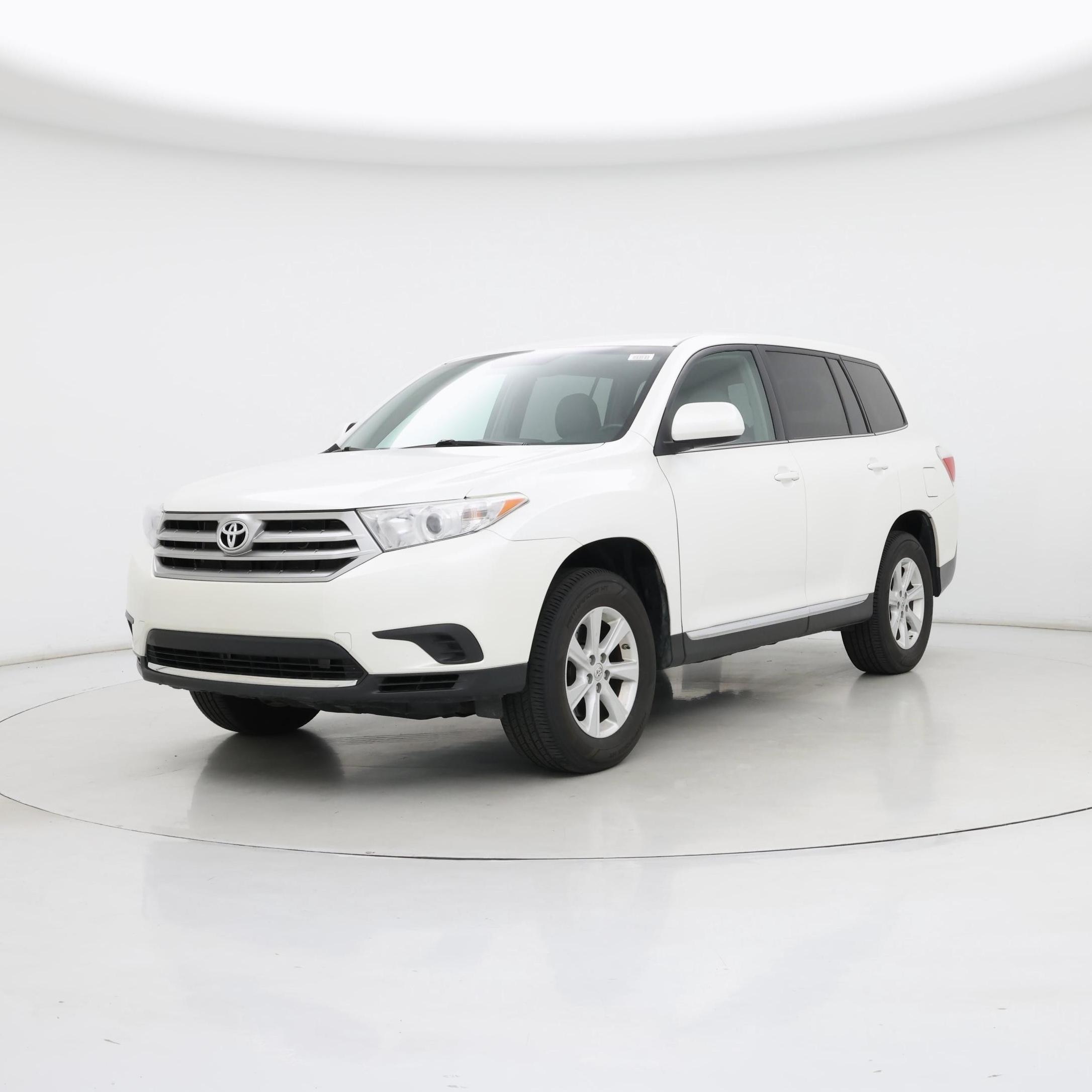 Thumbnail: 2013 Toyota Highlander - 4