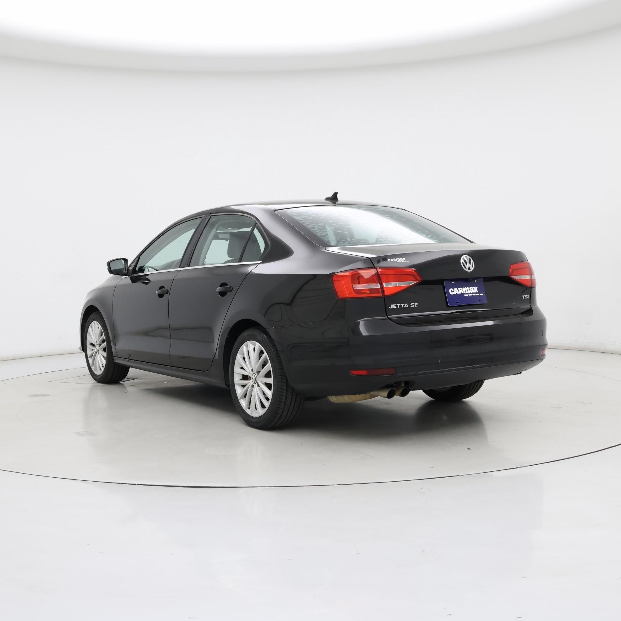 Thumbnail: 2015 Volkswagen Jetta - 2