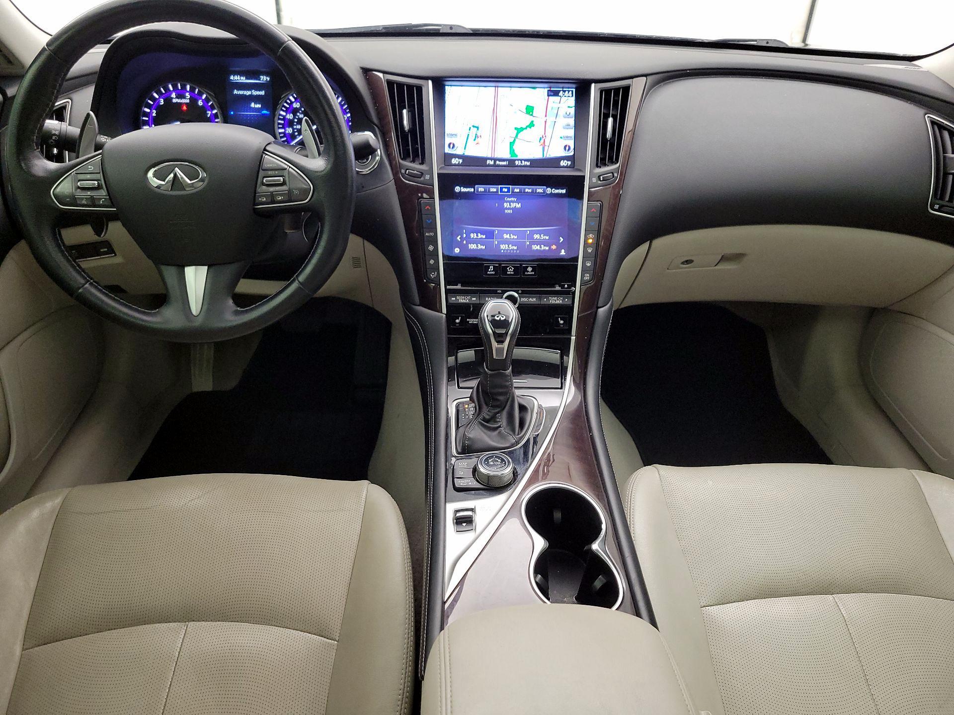 Thumbnail: 2015 INFINITI Q50 - 9
