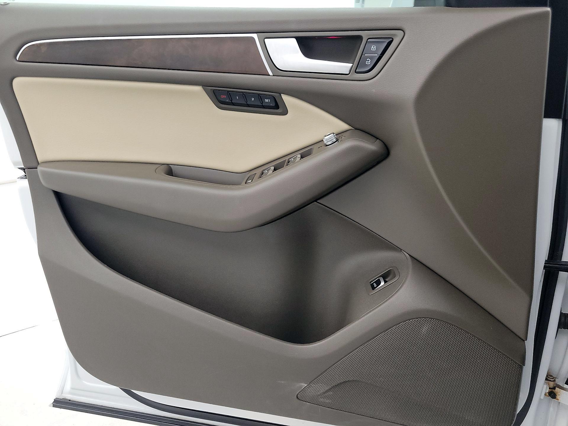 Thumbnail: 2015 Audi Q5 - 12