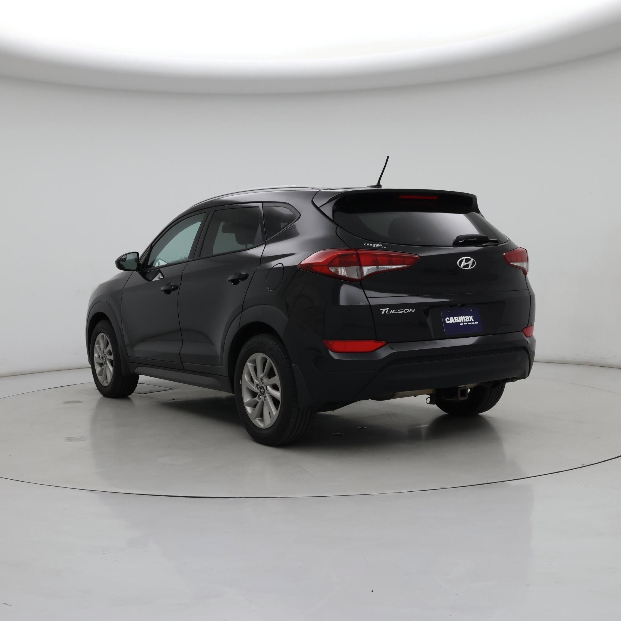 Thumbnail: 2016 Hyundai Tucson - 2