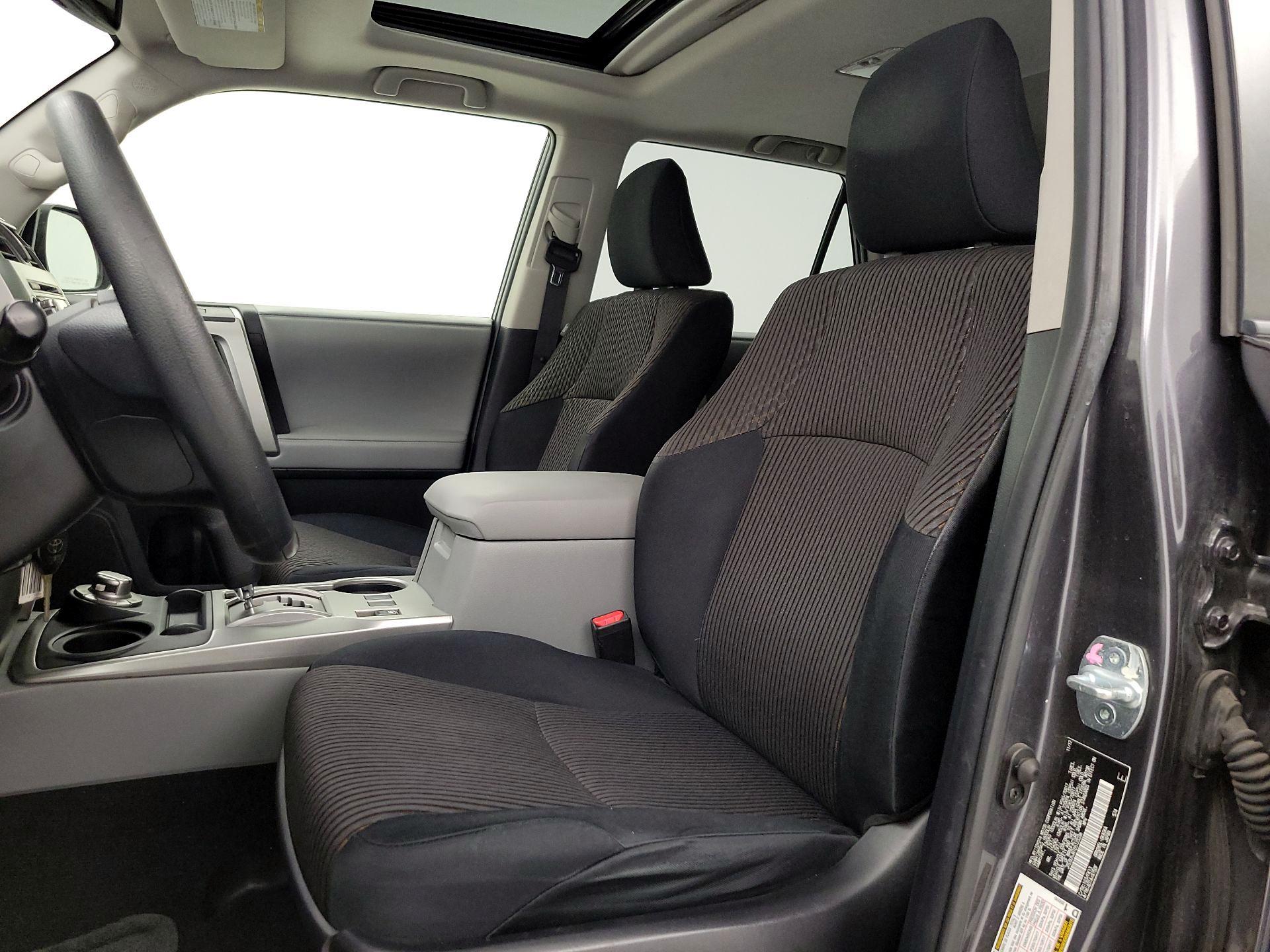 Thumbnail: 2013 Toyota 4Runner - 11