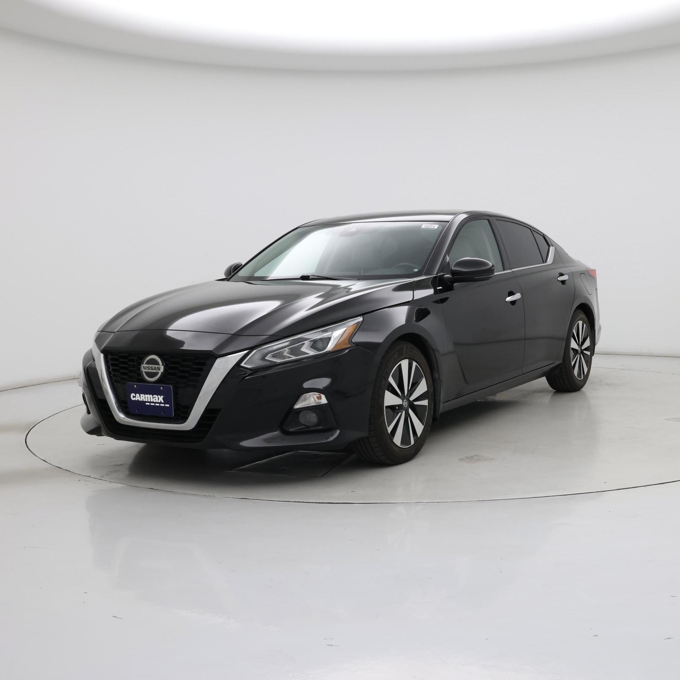 Thumbnail: 2019 Nissan Altima - 4