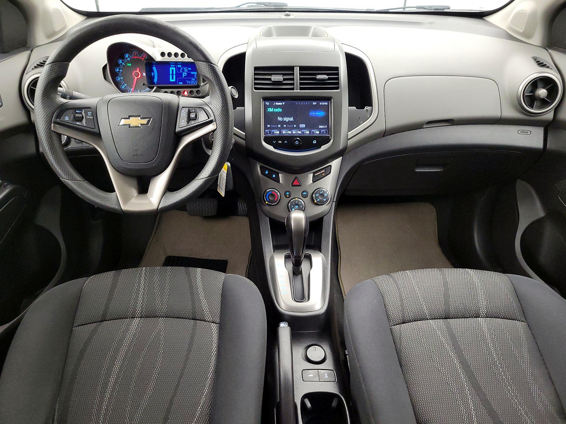 Thumbnail: 2016 Chevrolet Sonic - 9