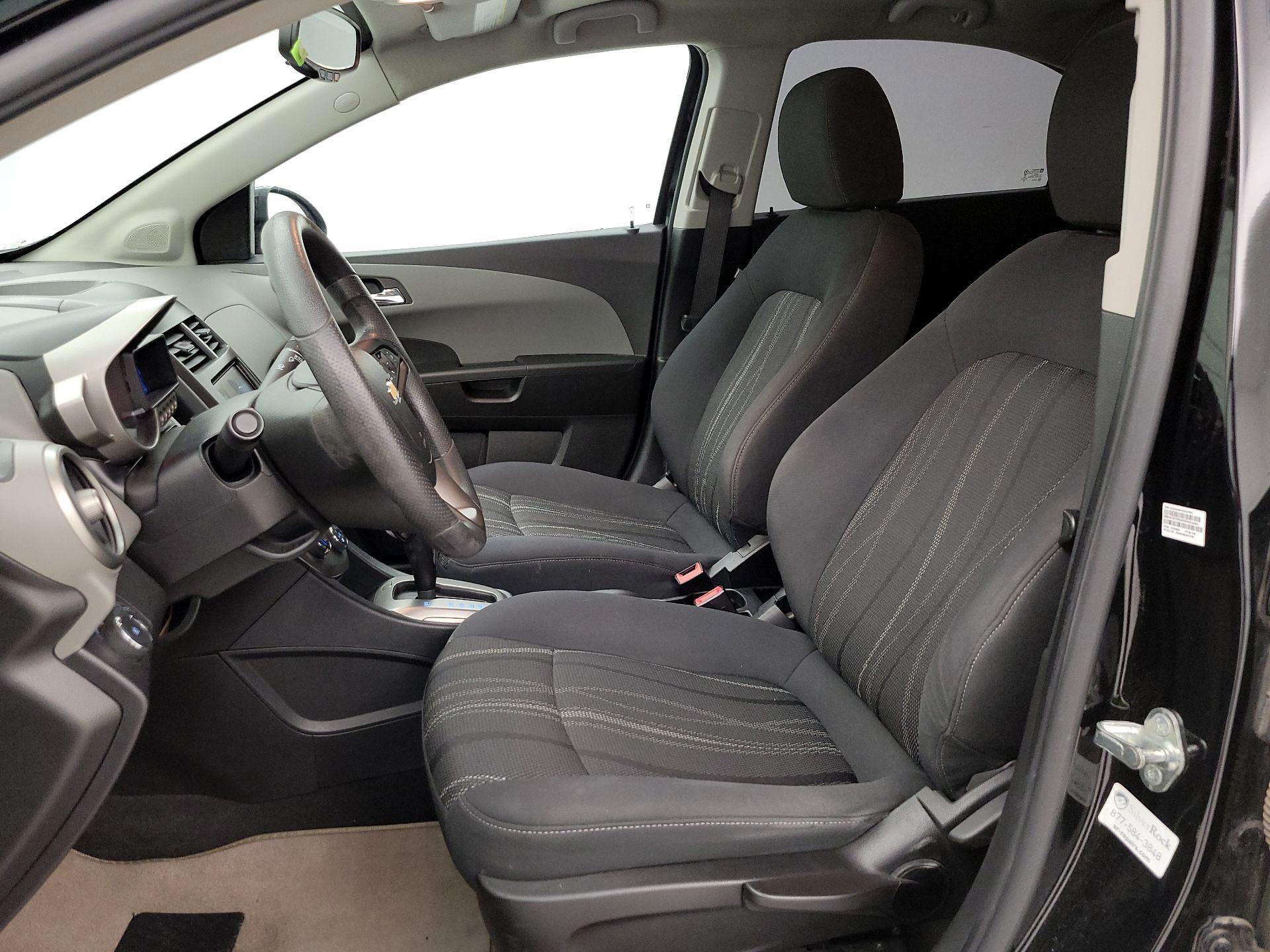 Thumbnail: 2016 Chevrolet Sonic - 11