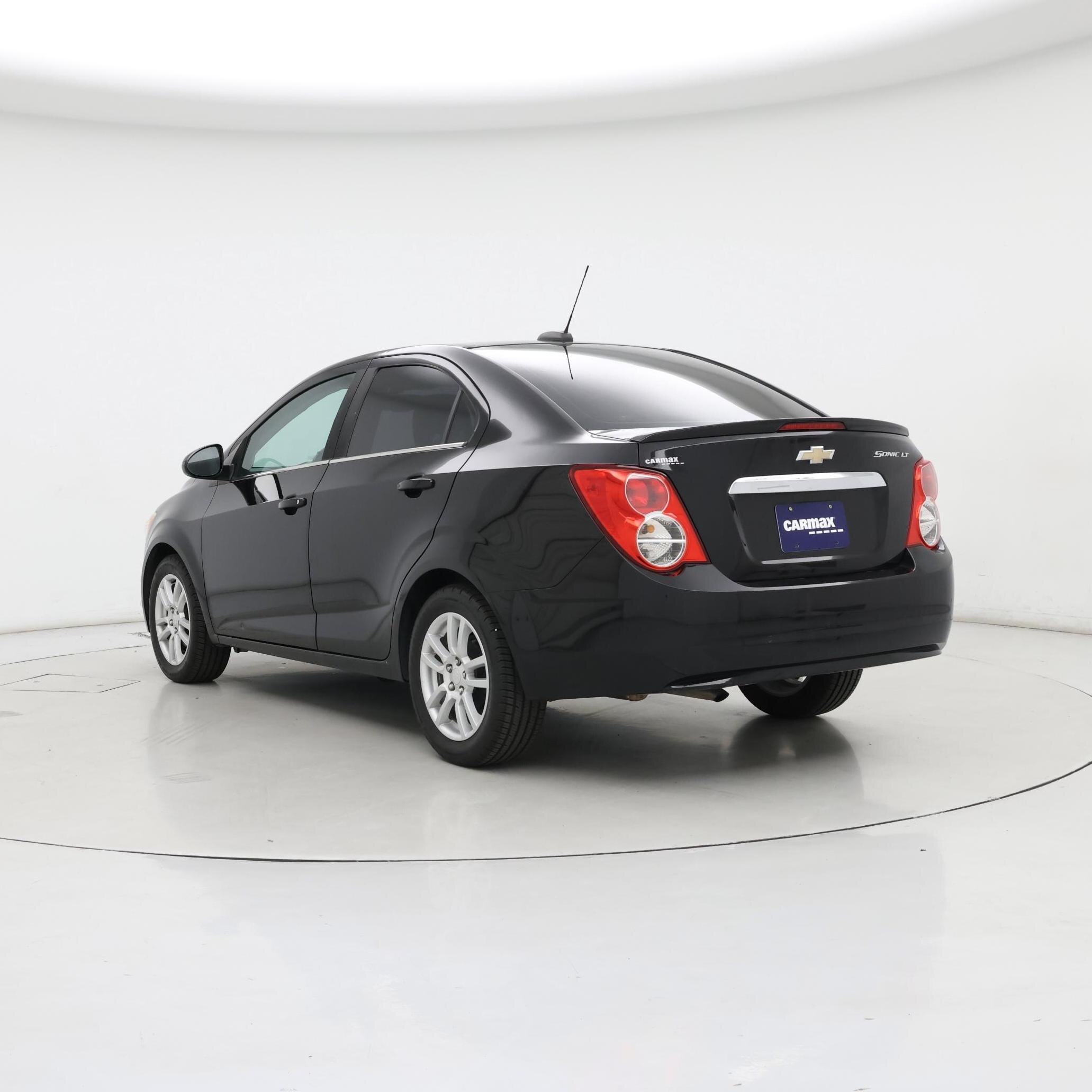 Thumbnail: 2016 Chevrolet Sonic - 2
