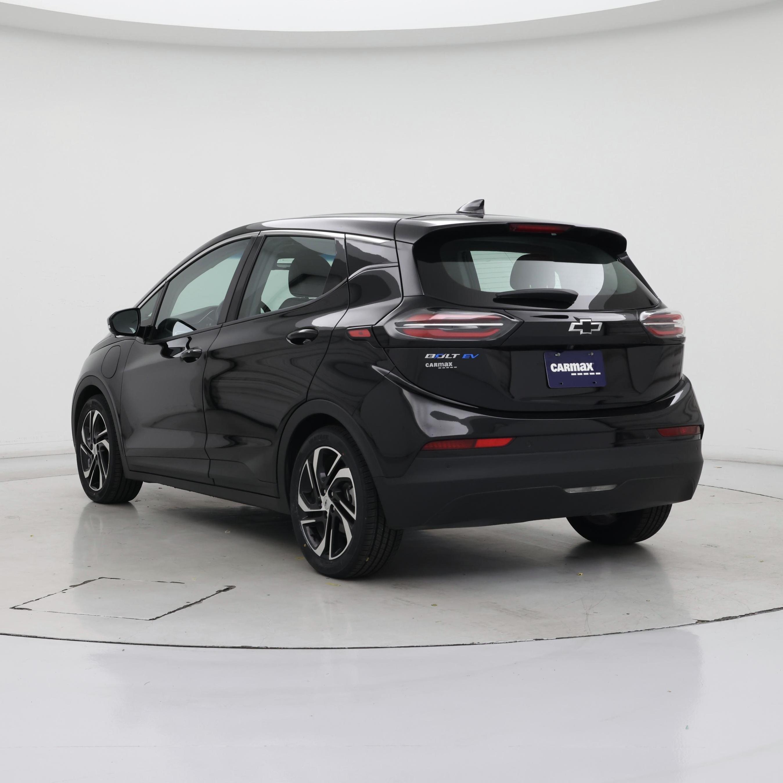 Thumbnail: 2022 Chevrolet Bolt EV - 2