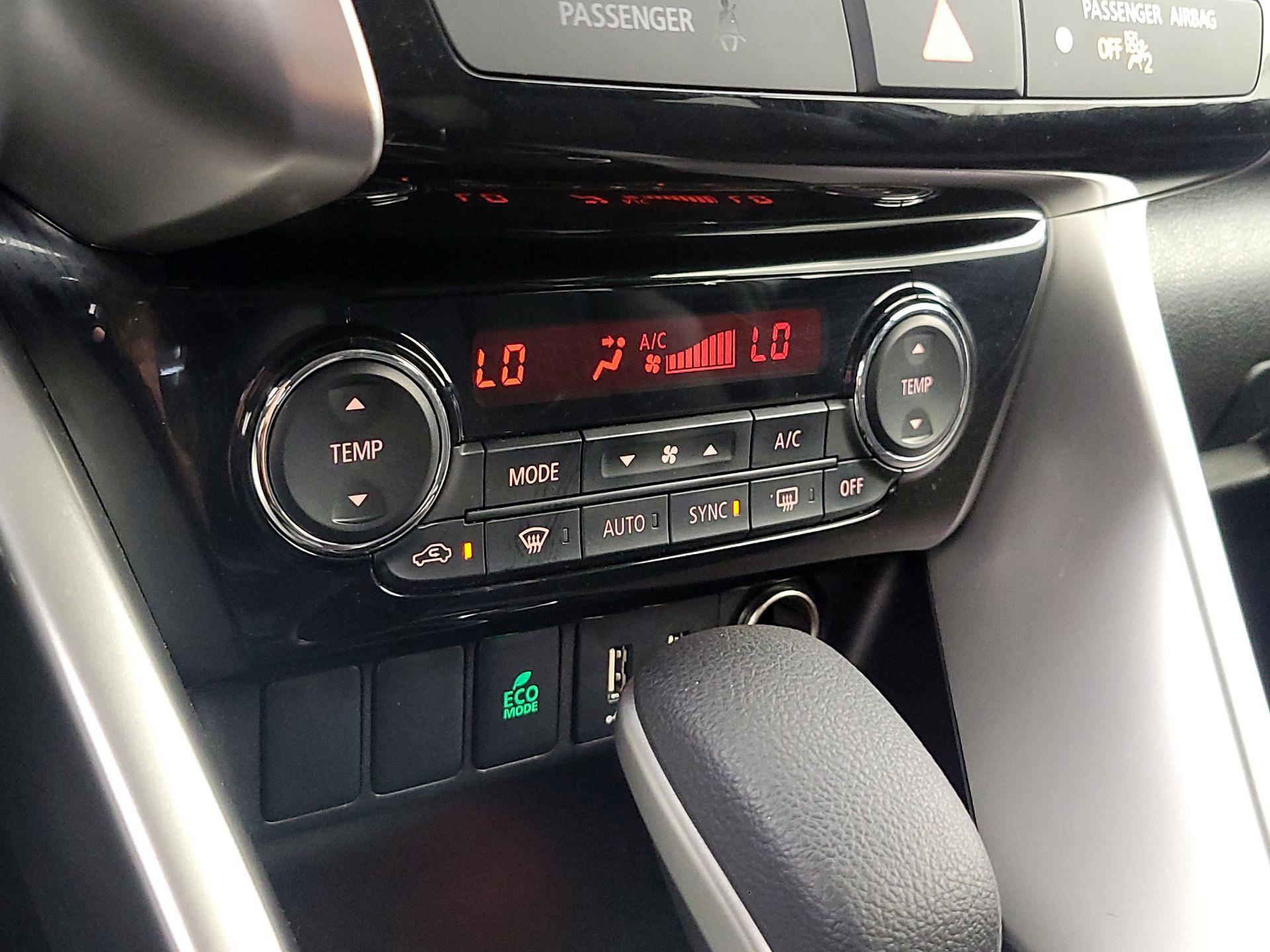 Thumbnail: 2022 Mitsubishi Eclipse Cross - 17
