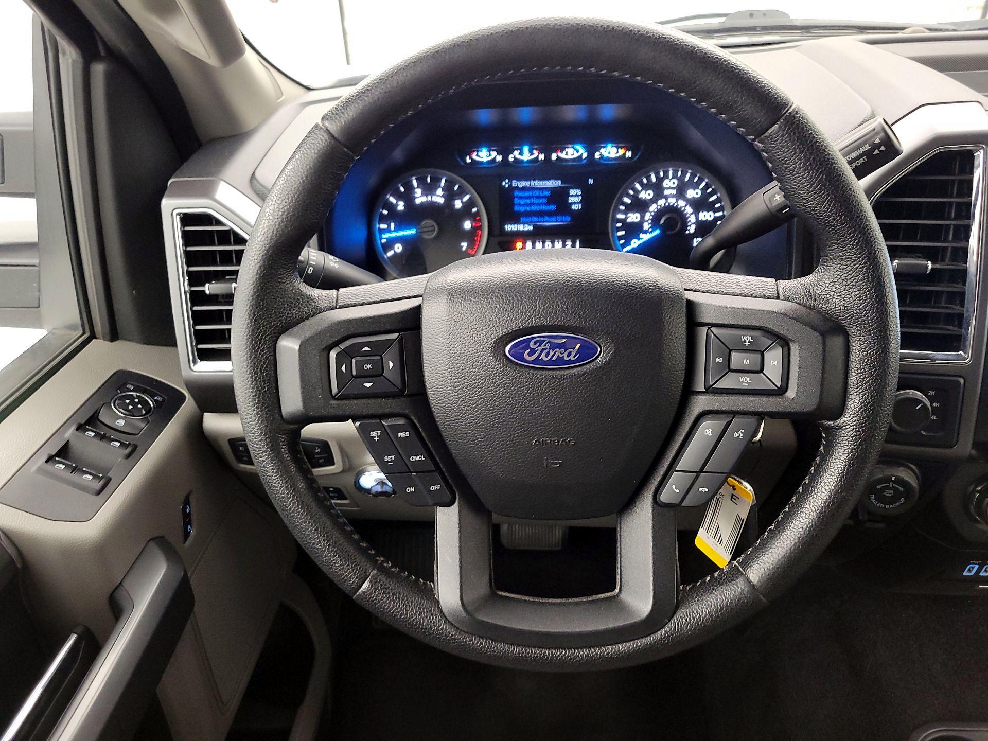 Thumbnail: 2016 Ford F-150 - 10