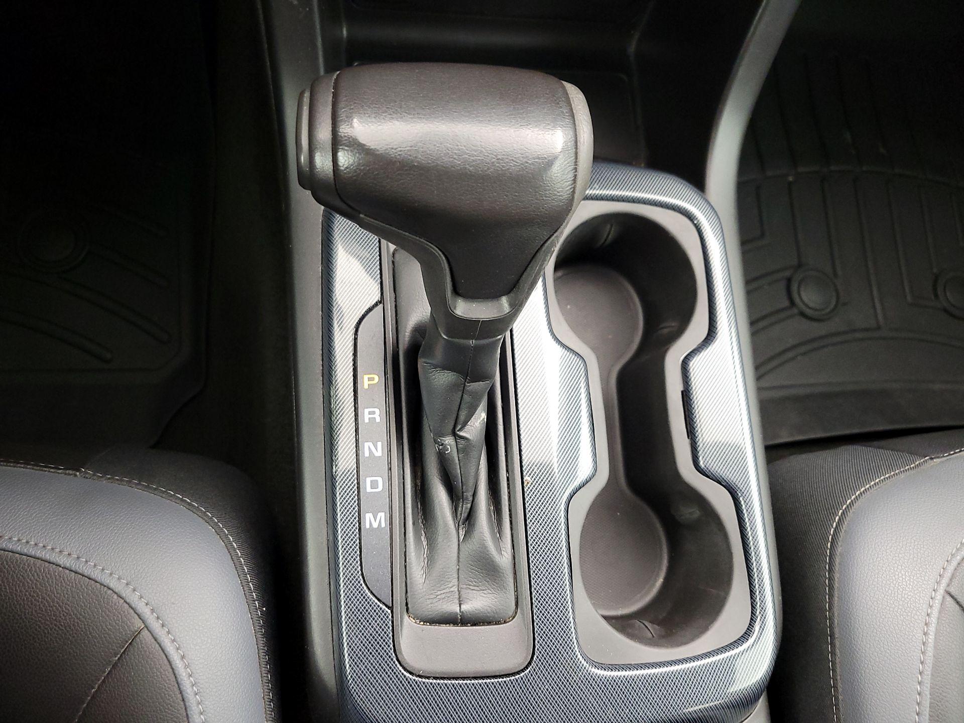 Thumbnail: 2016 Chevrolet Colorado - 17