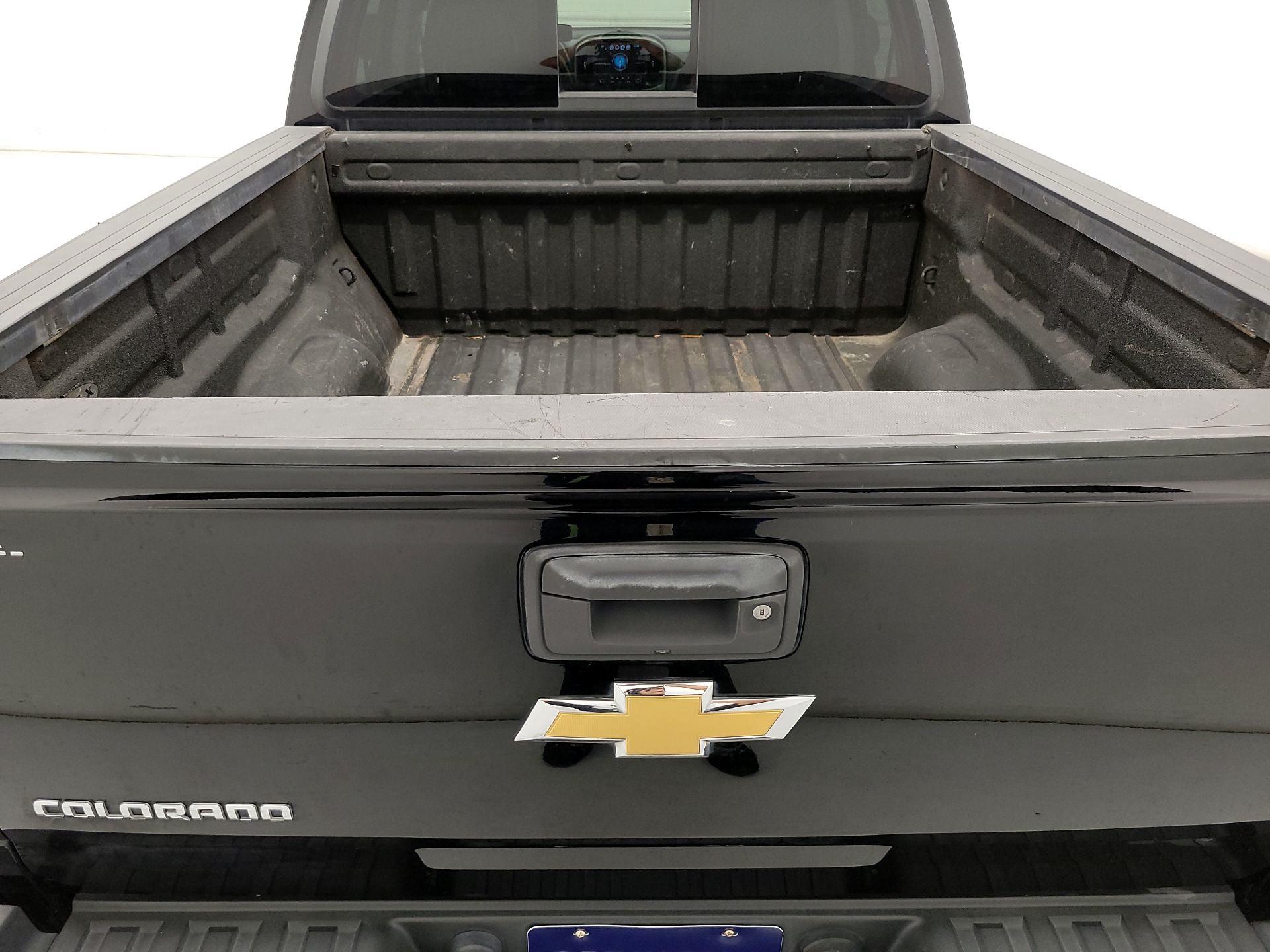 Thumbnail: 2016 Chevrolet Colorado - 20