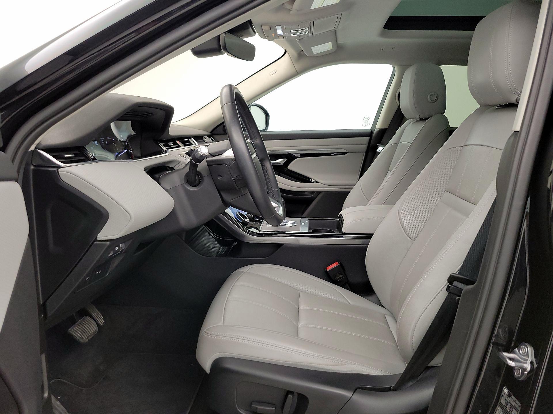 Thumbnail: 2020 Land Rover Range Rover Evoque - 11
