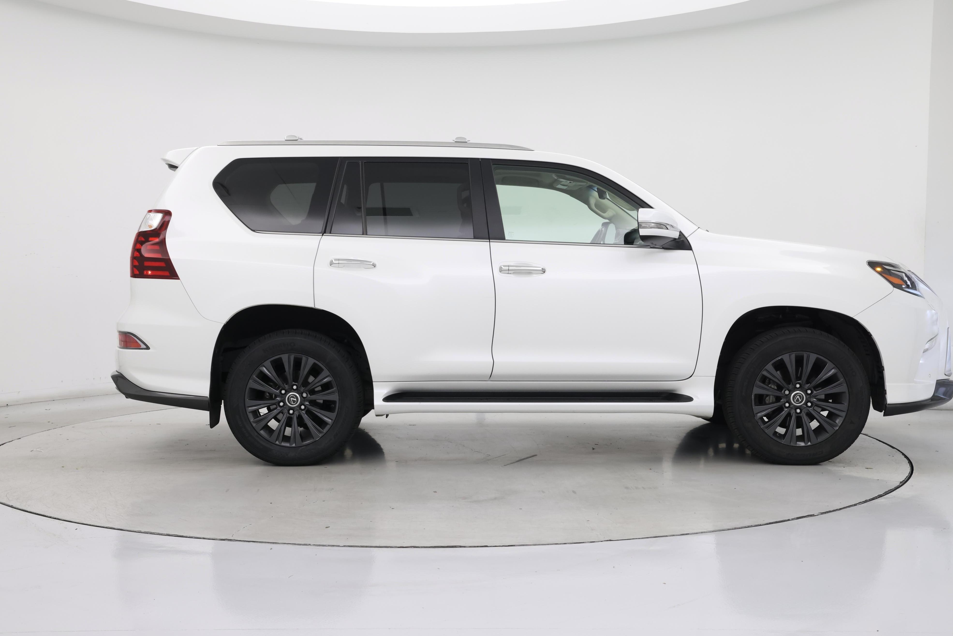 Thumbnail: 2020 Lexus GX - 7