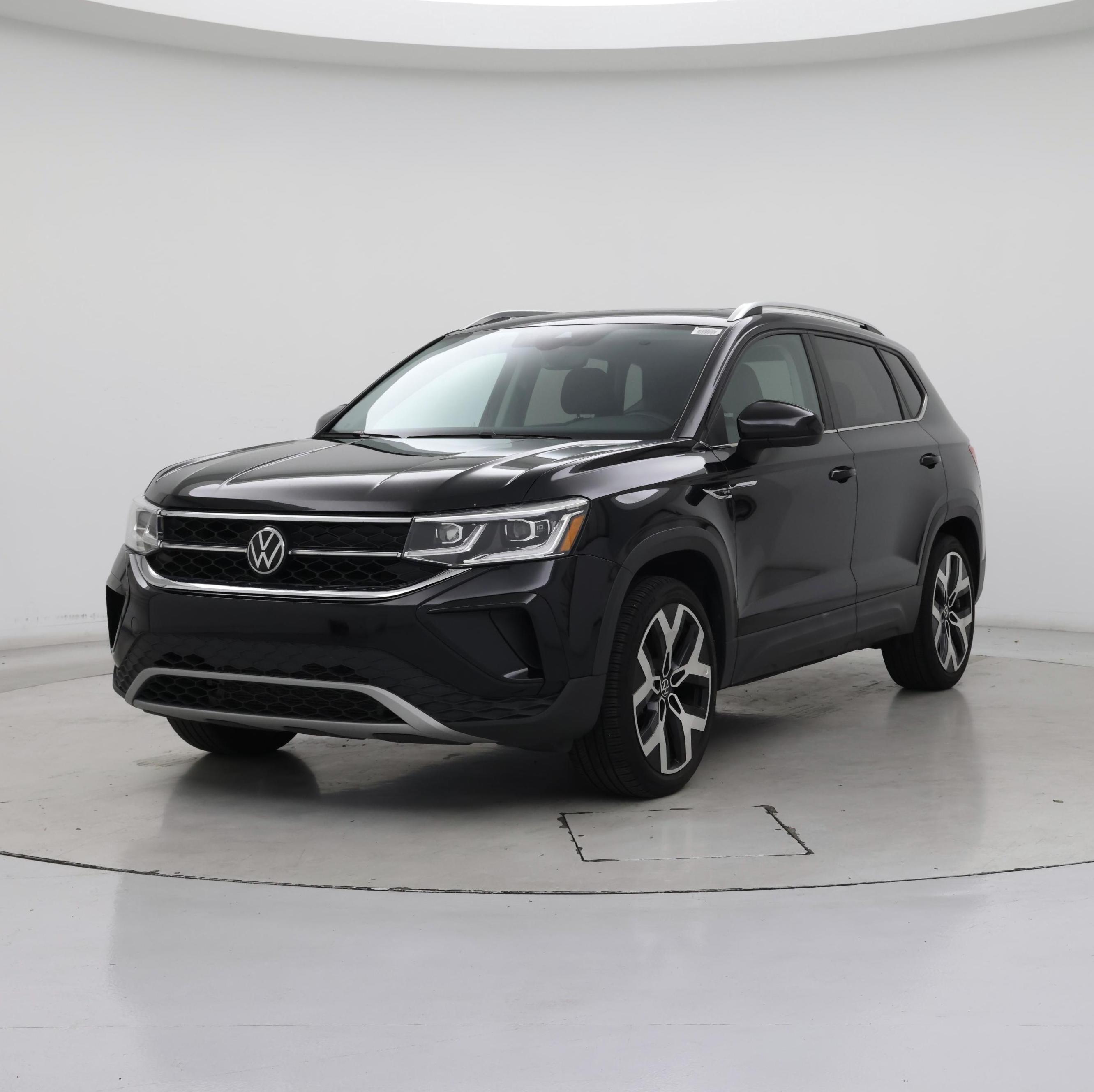 Thumbnail: 2023 Volkswagen Taos - 4