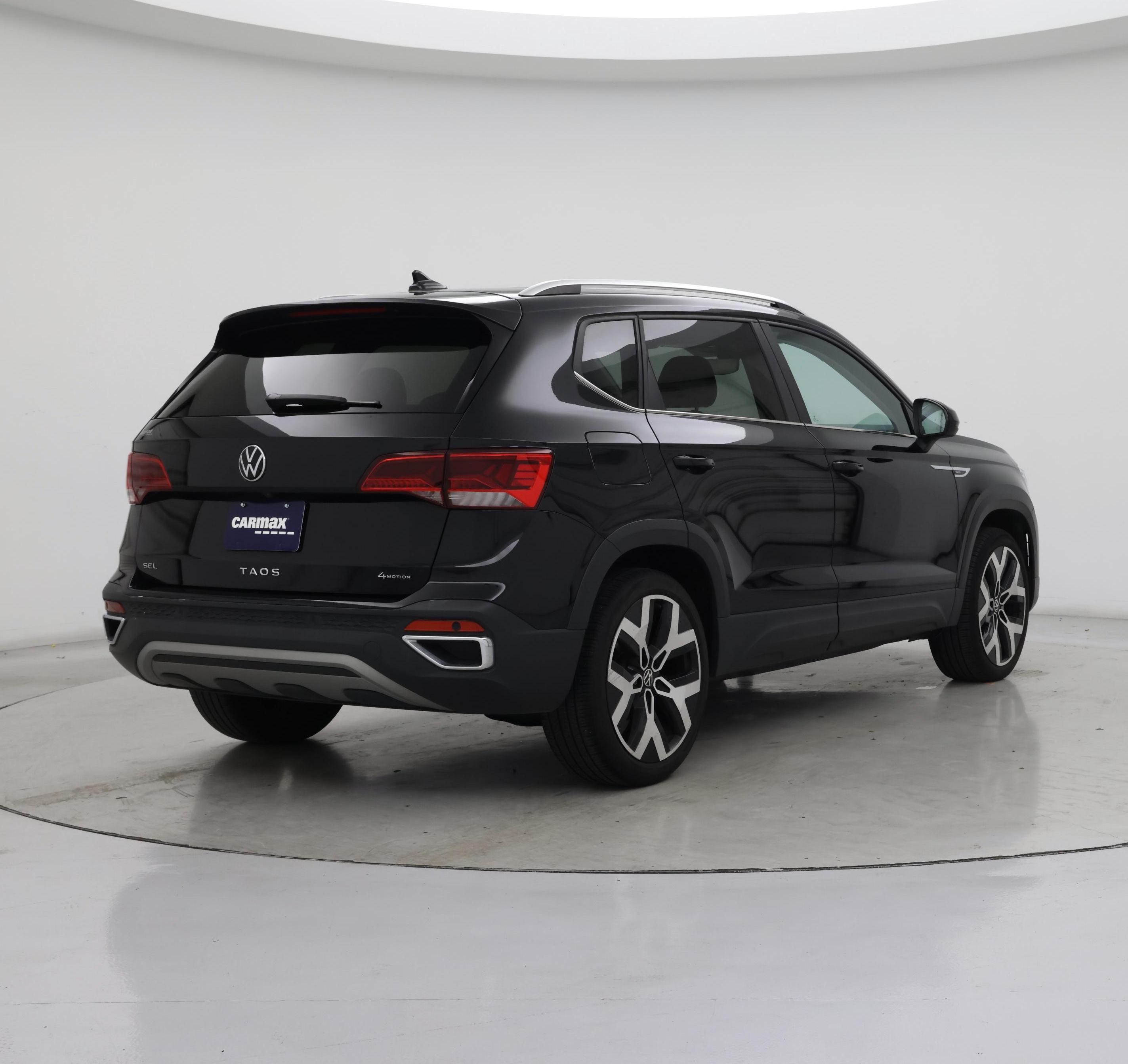 Thumbnail: 2023 Volkswagen Taos - 8