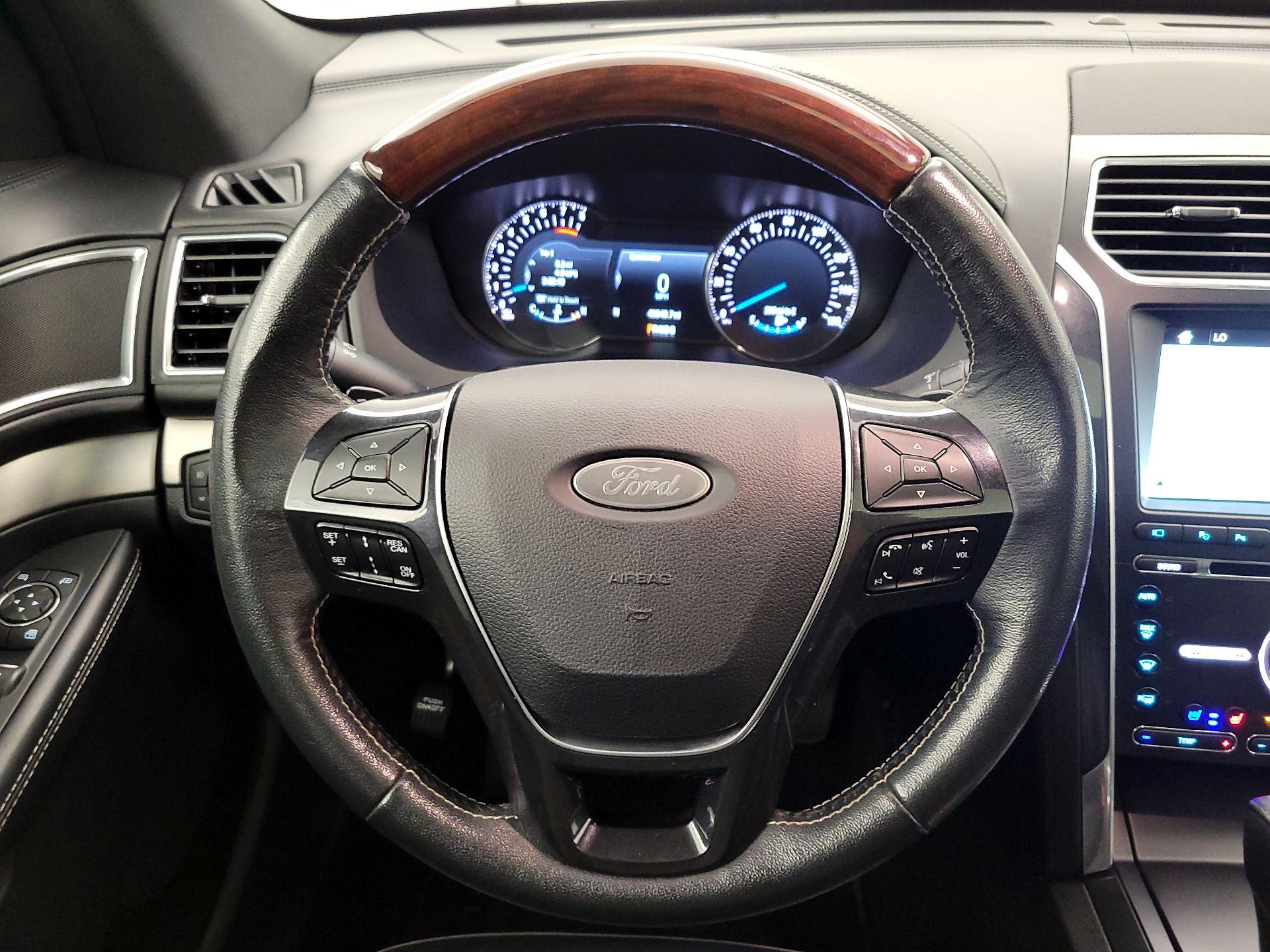 Thumbnail: 2018 Ford Explorer - 10